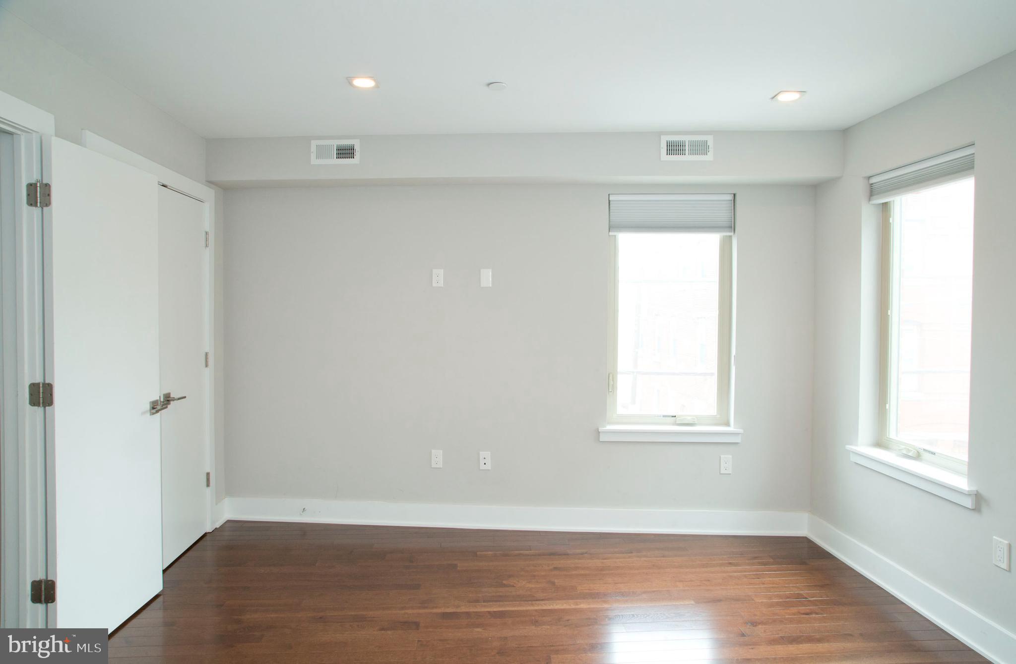 FRANCISVILLE - Residential