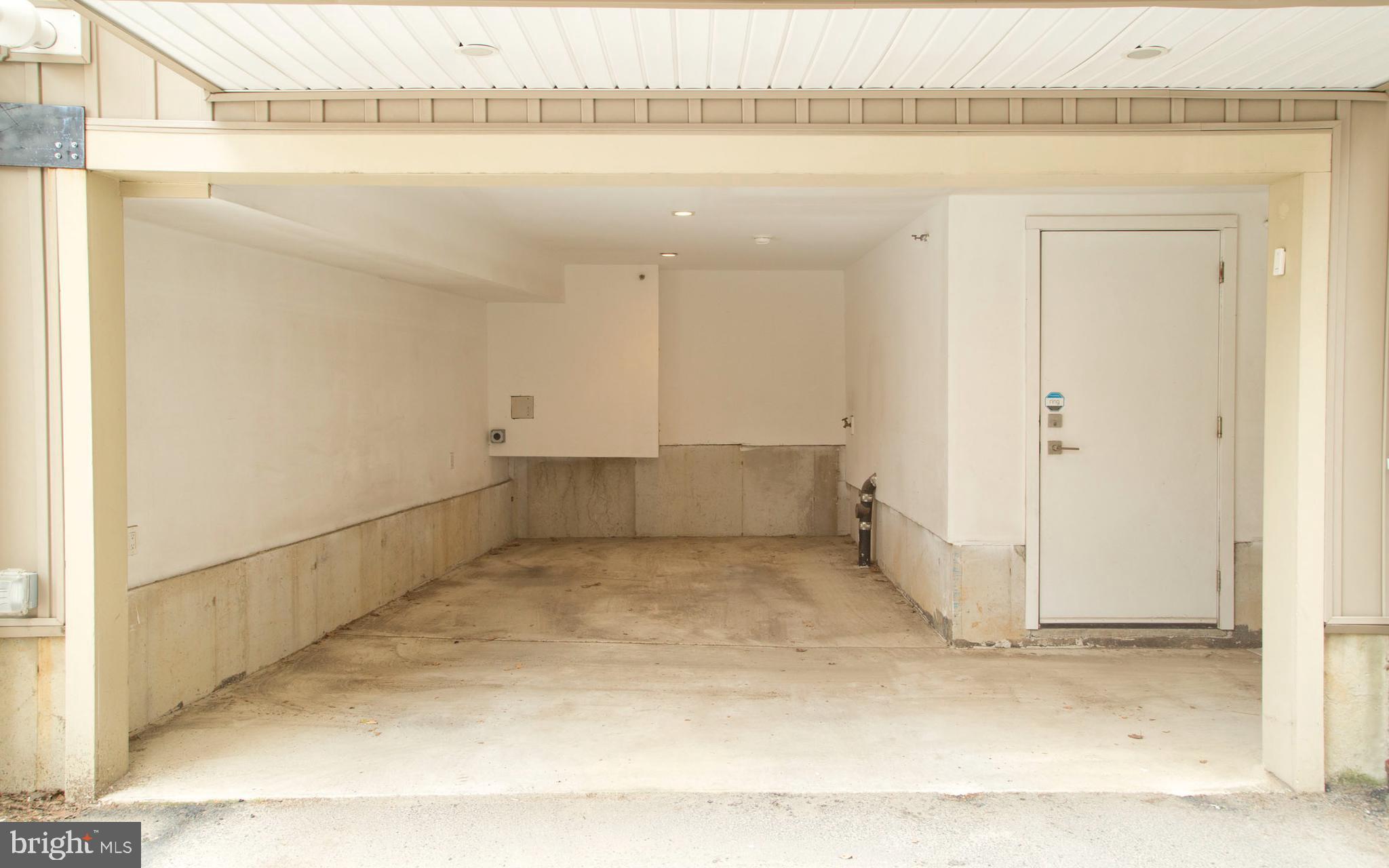 FRANCISVILLE - Residential