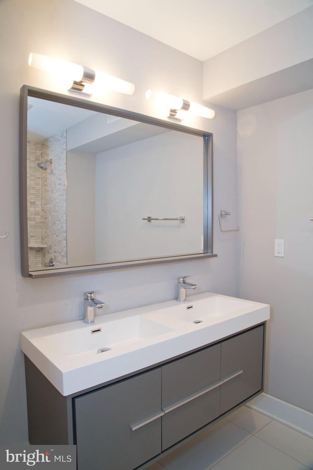 FRANCISVILLE - Residential