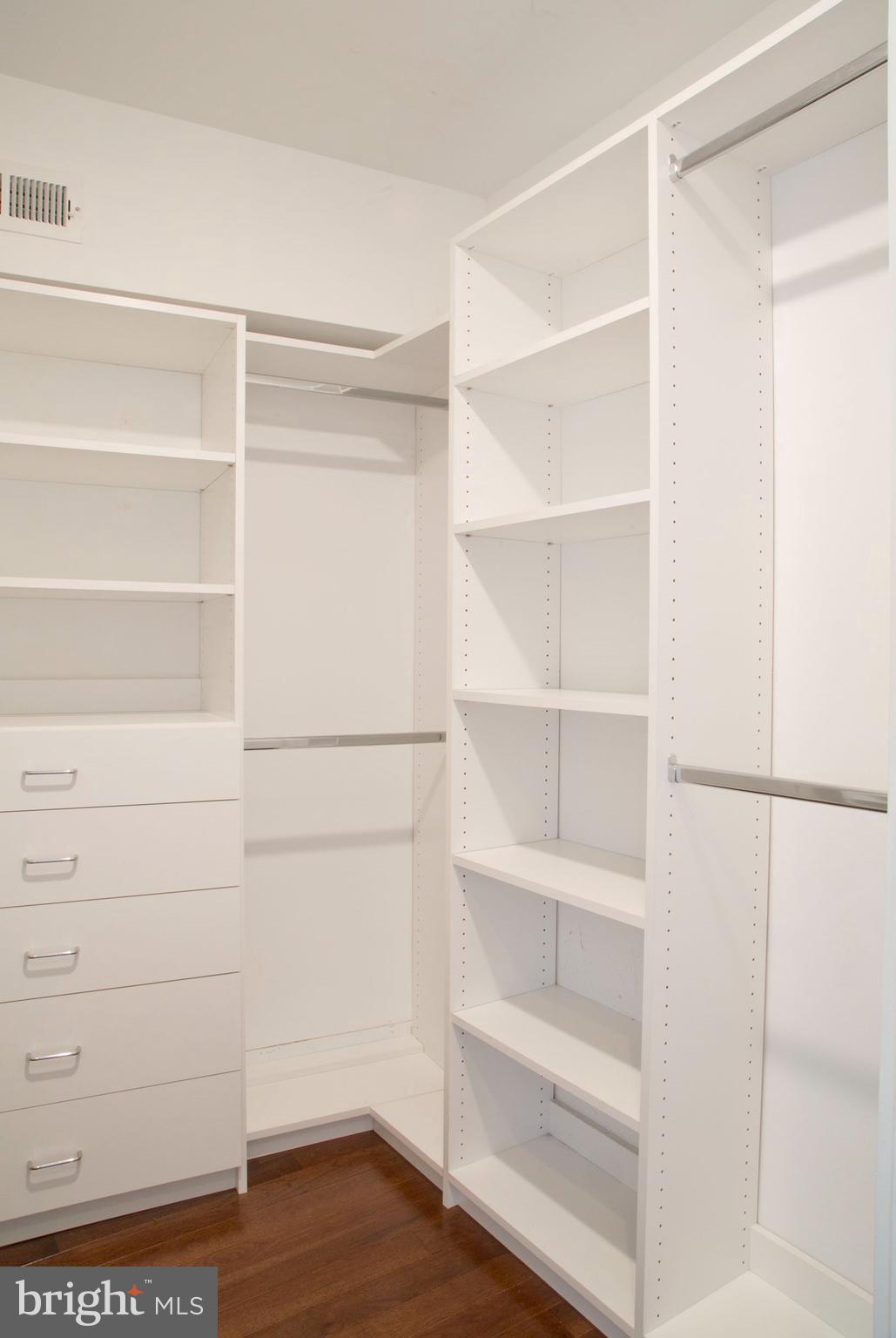 FRANCISVILLE - Residential