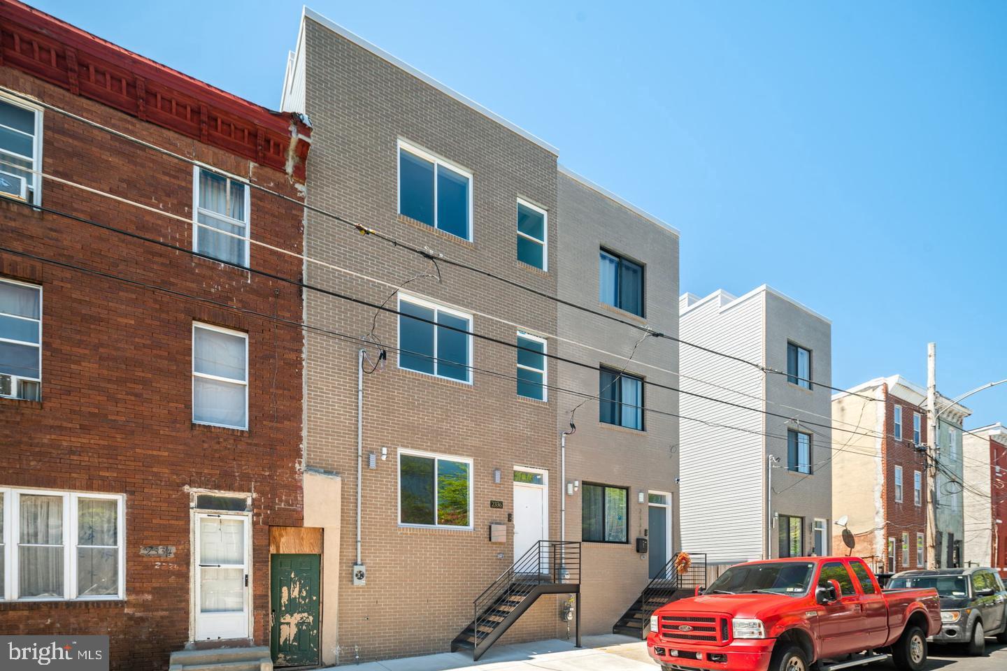 NORRIS SQUARE - Residential