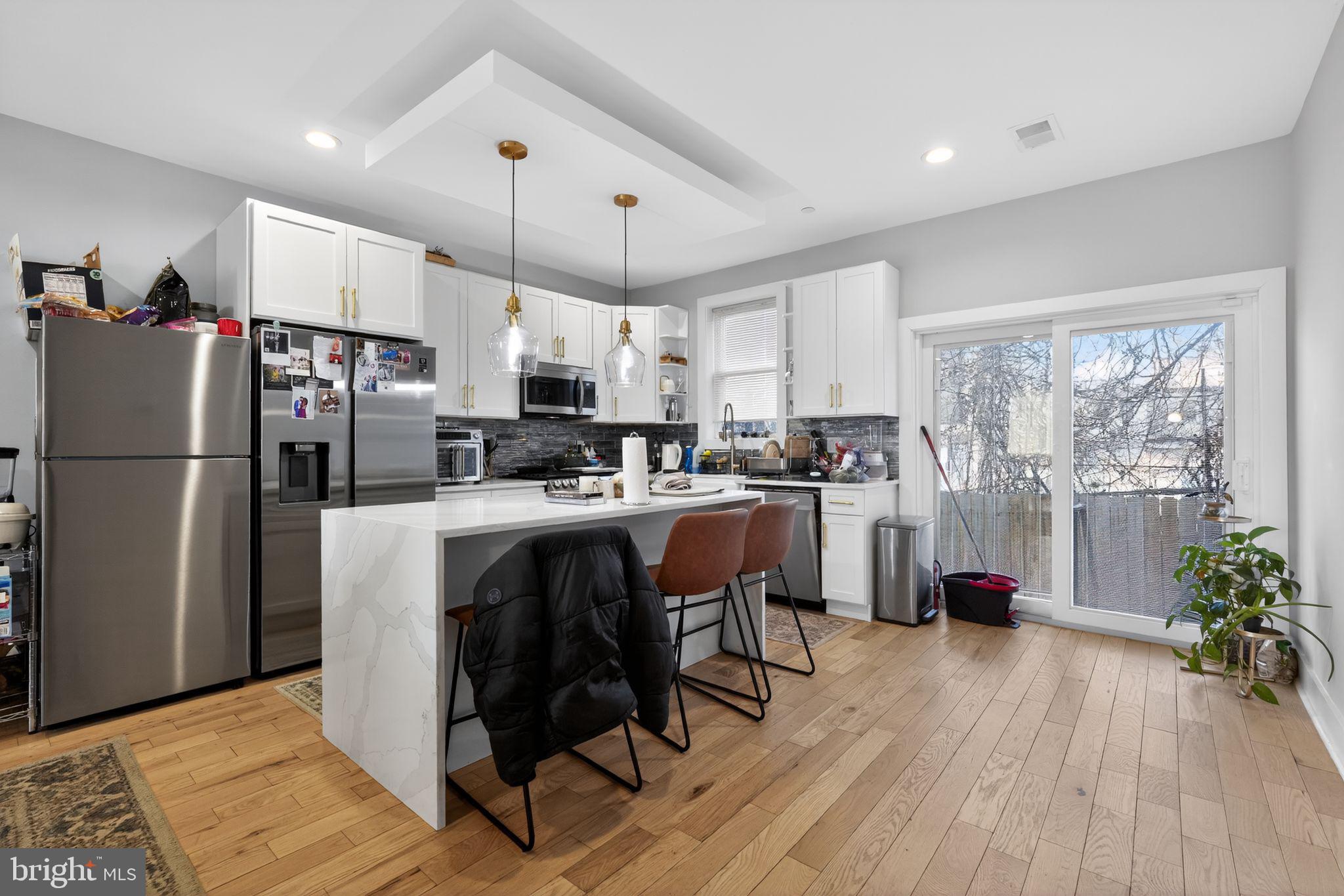 NORRIS SQUARE - Residential