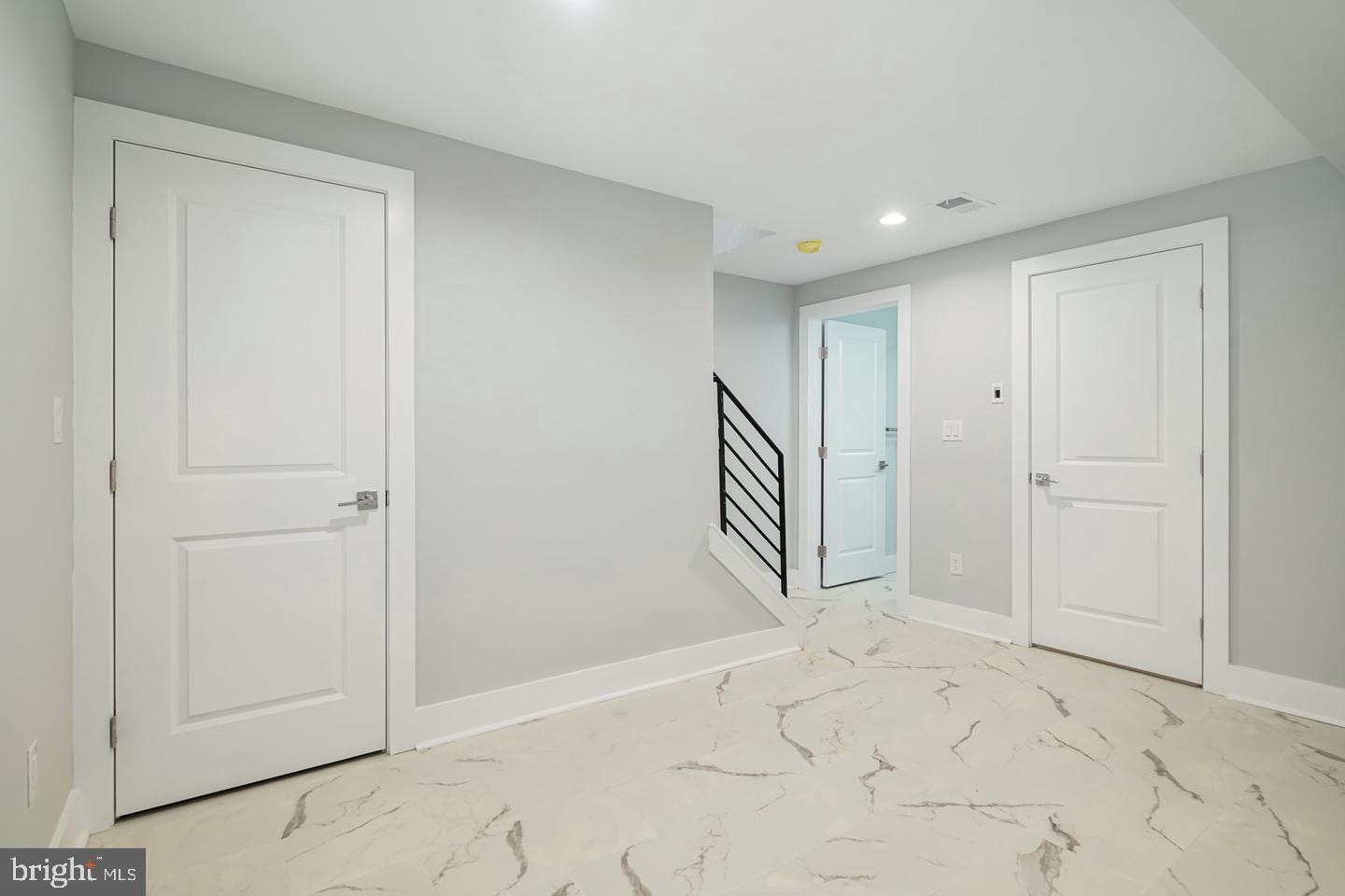 NORRIS SQUARE - Residential