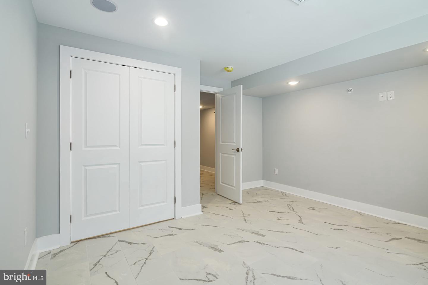 NORRIS SQUARE - Residential