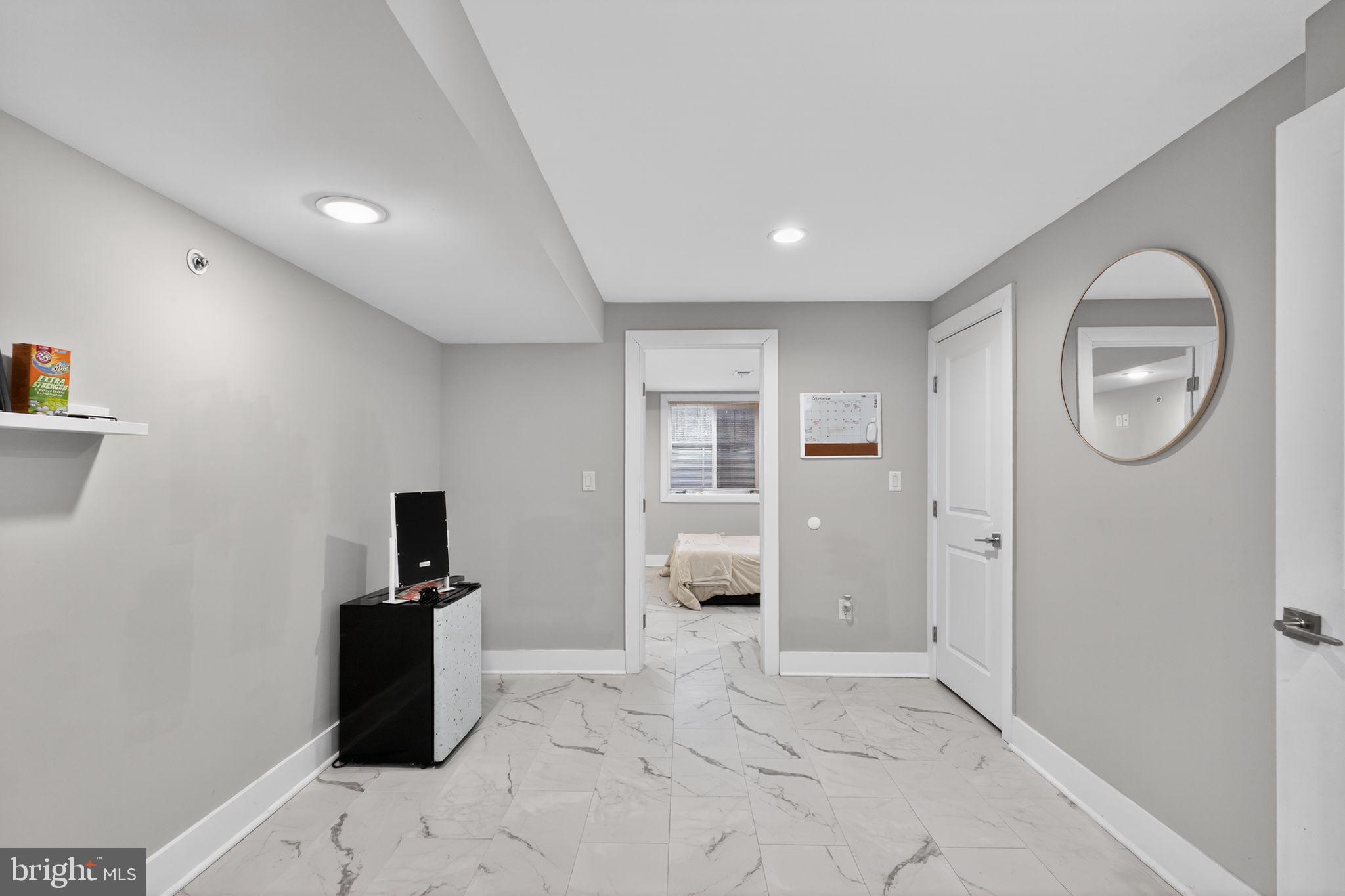 NORRIS SQUARE - Residential