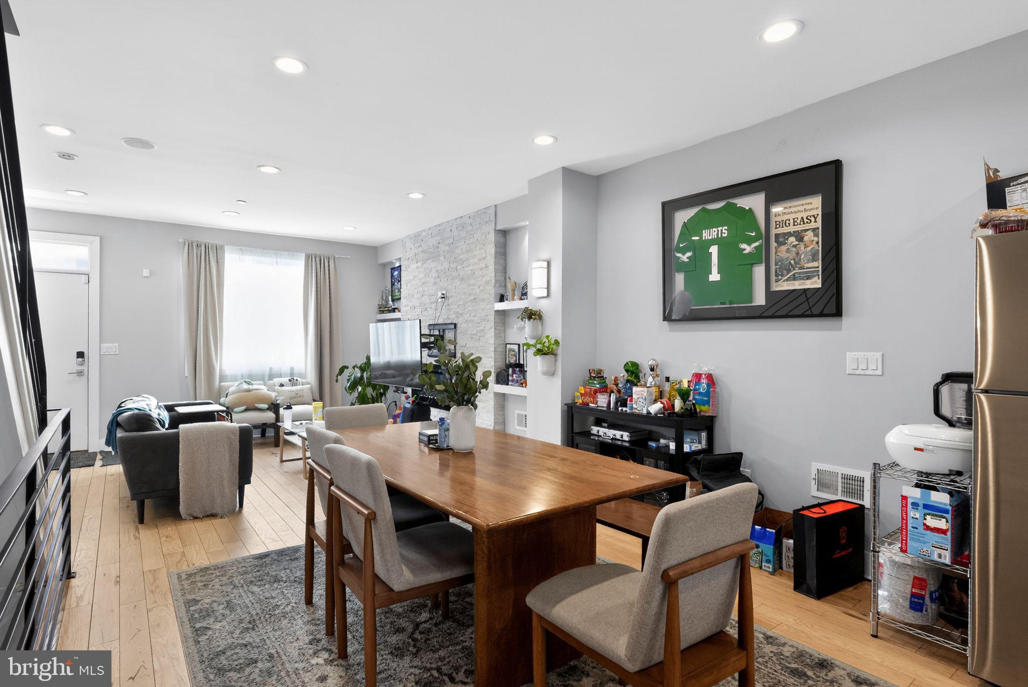 NORRIS SQUARE - Residential