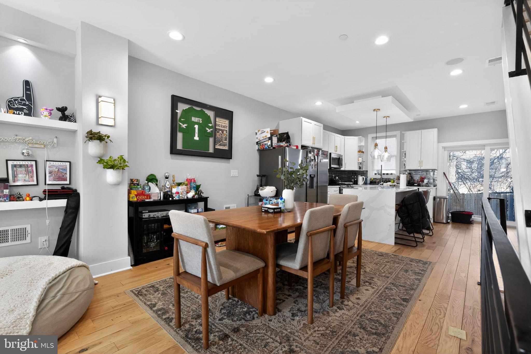 NORRIS SQUARE - Residential