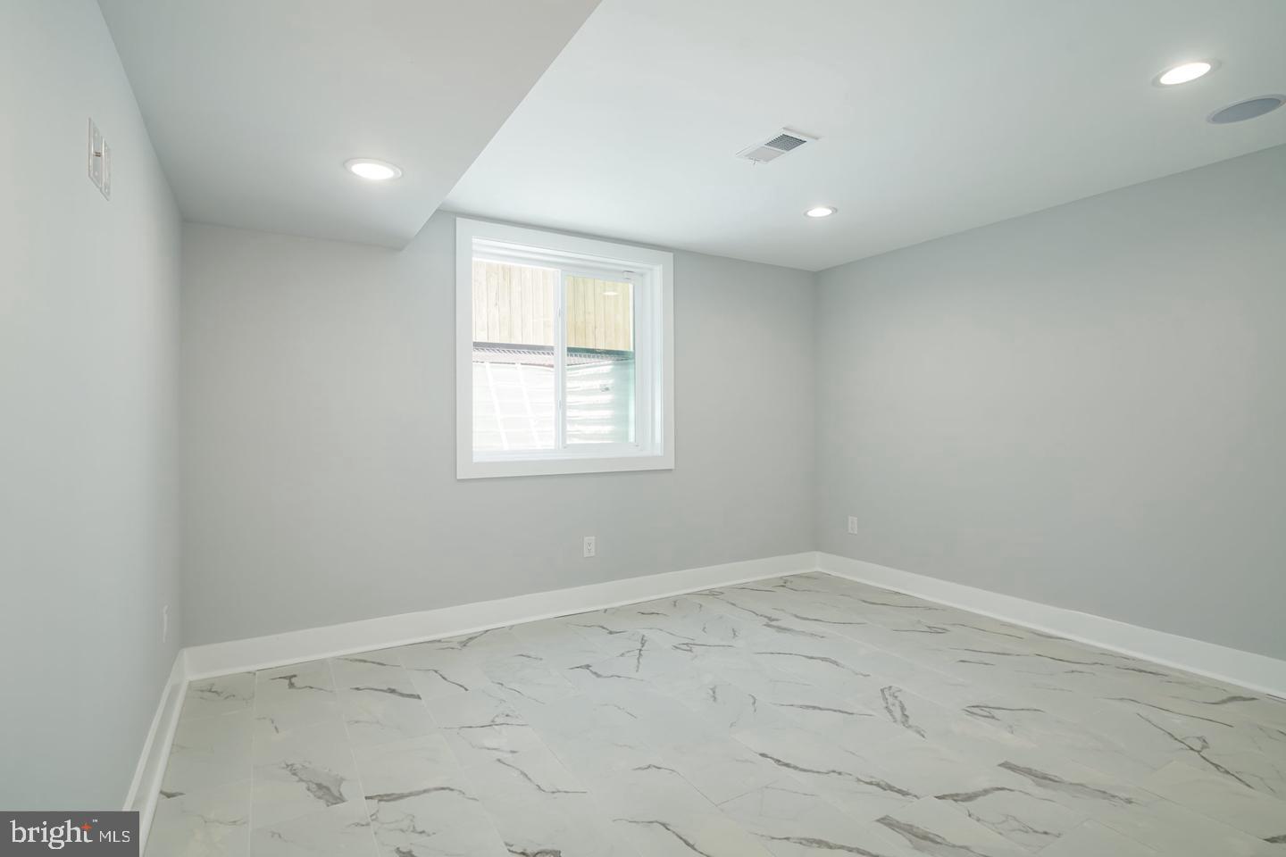 NORRIS SQUARE - Residential