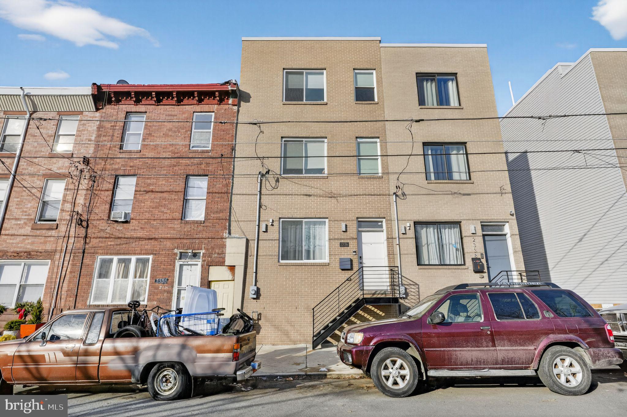 NORRIS SQUARE - Residential