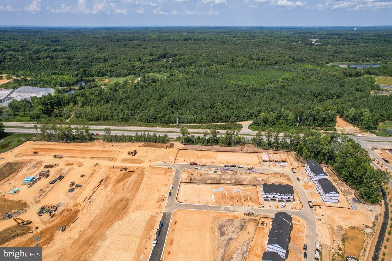 PINEGROVE - Residential