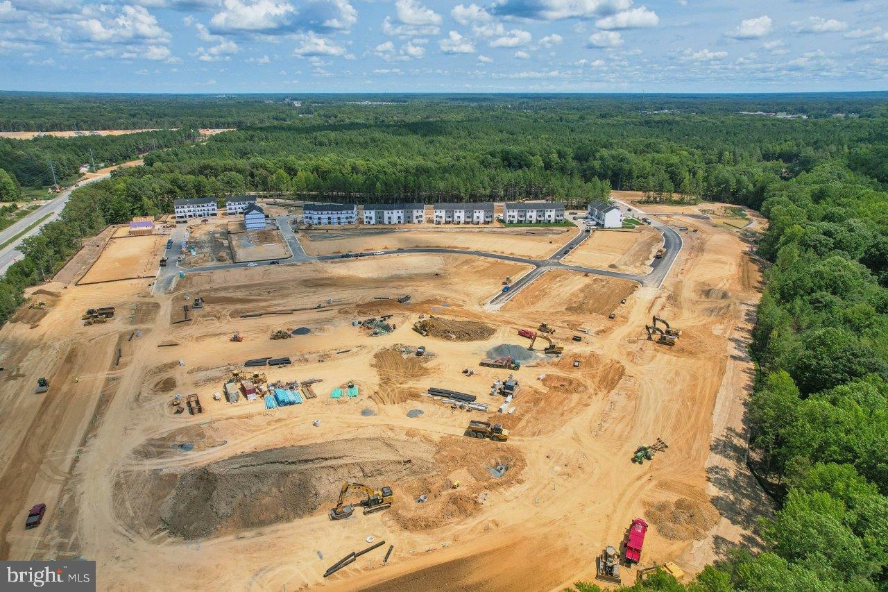 PINEGROVE - Residential