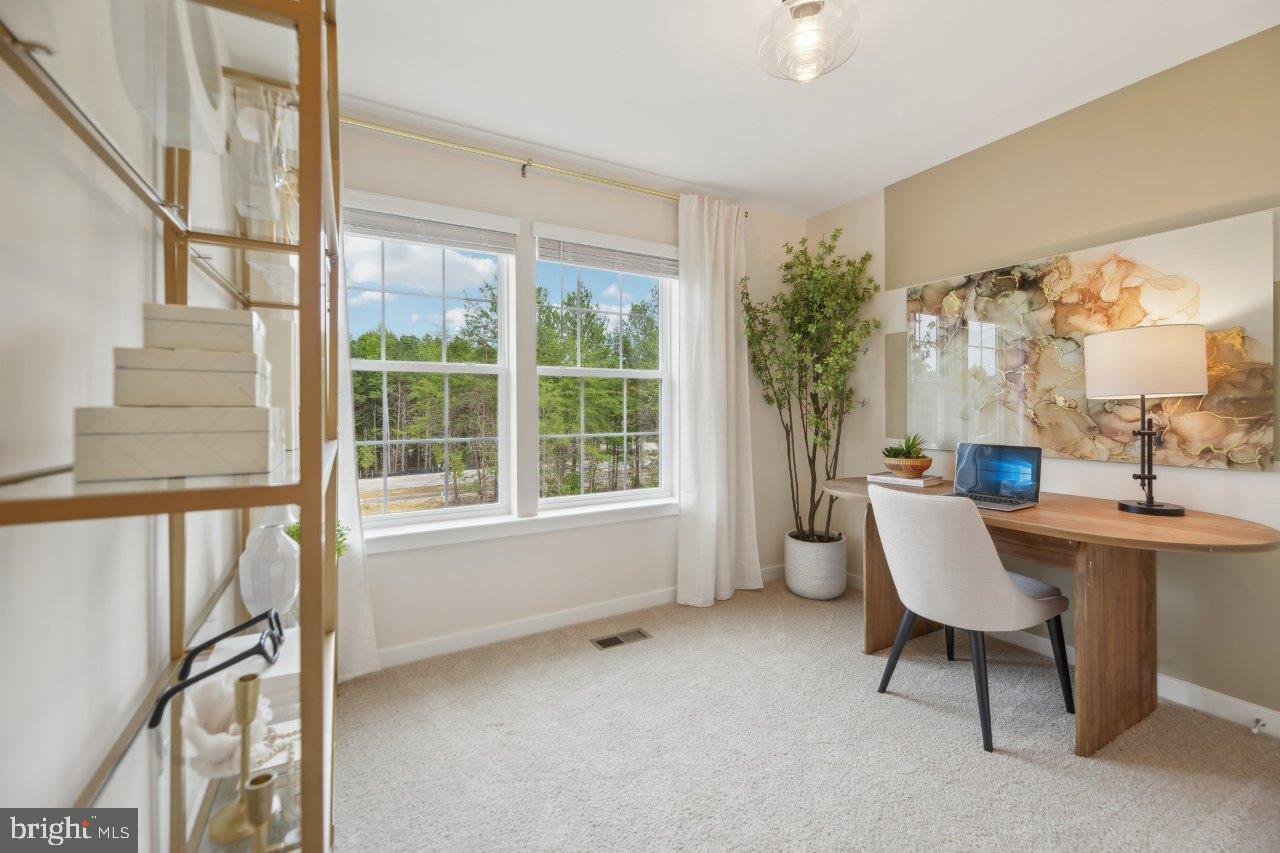 PINEGROVE - Residential