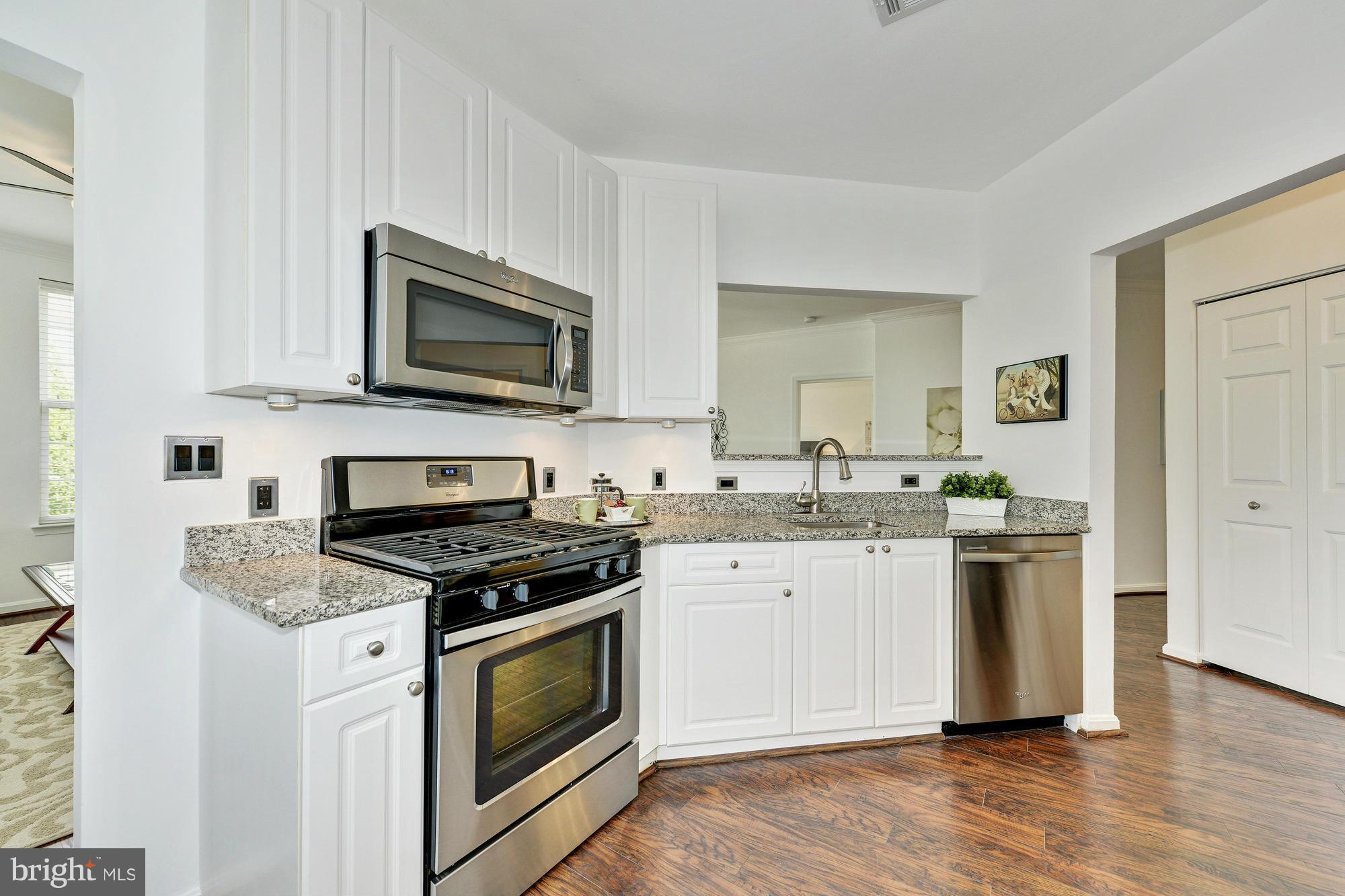 MAIN STREET - Residential