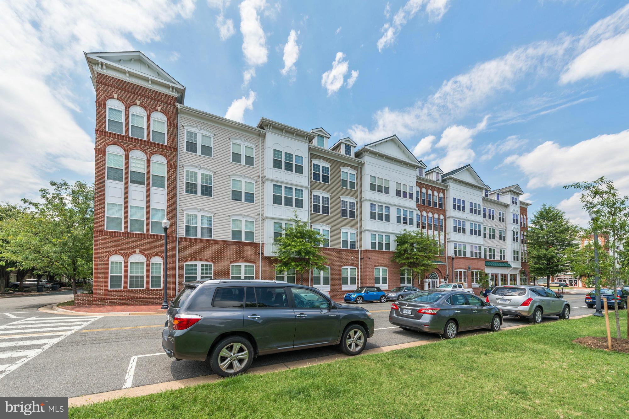 MAIN STREET - Residential