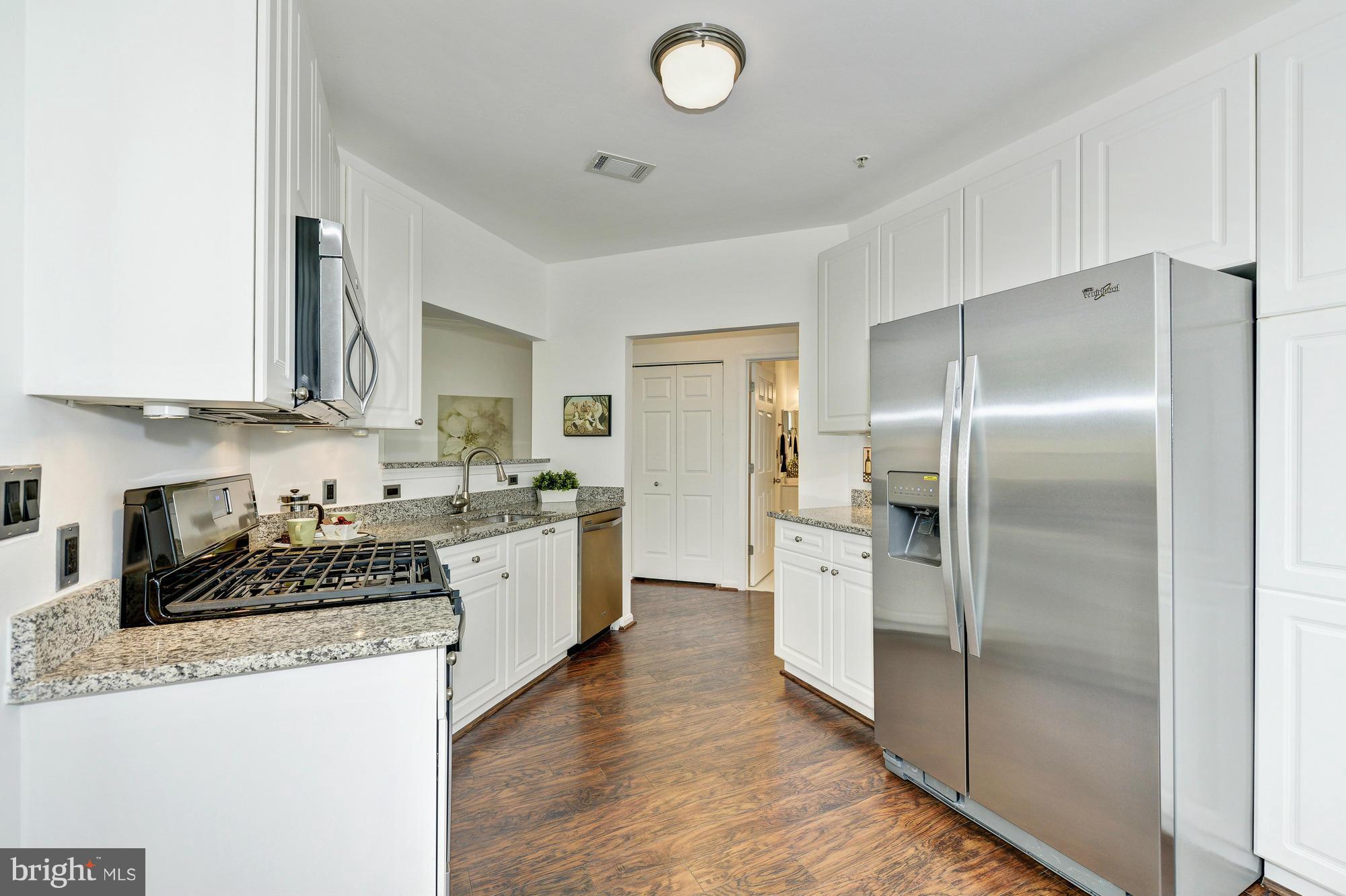 MAIN STREET - Residential