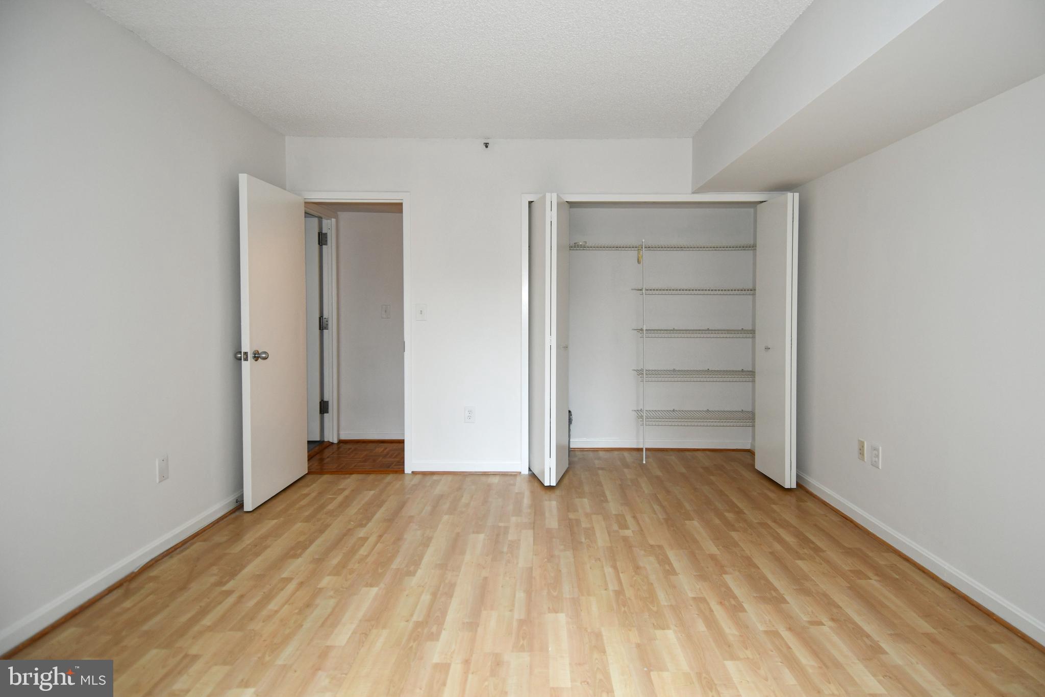 CRYSTAL CITY - Residential