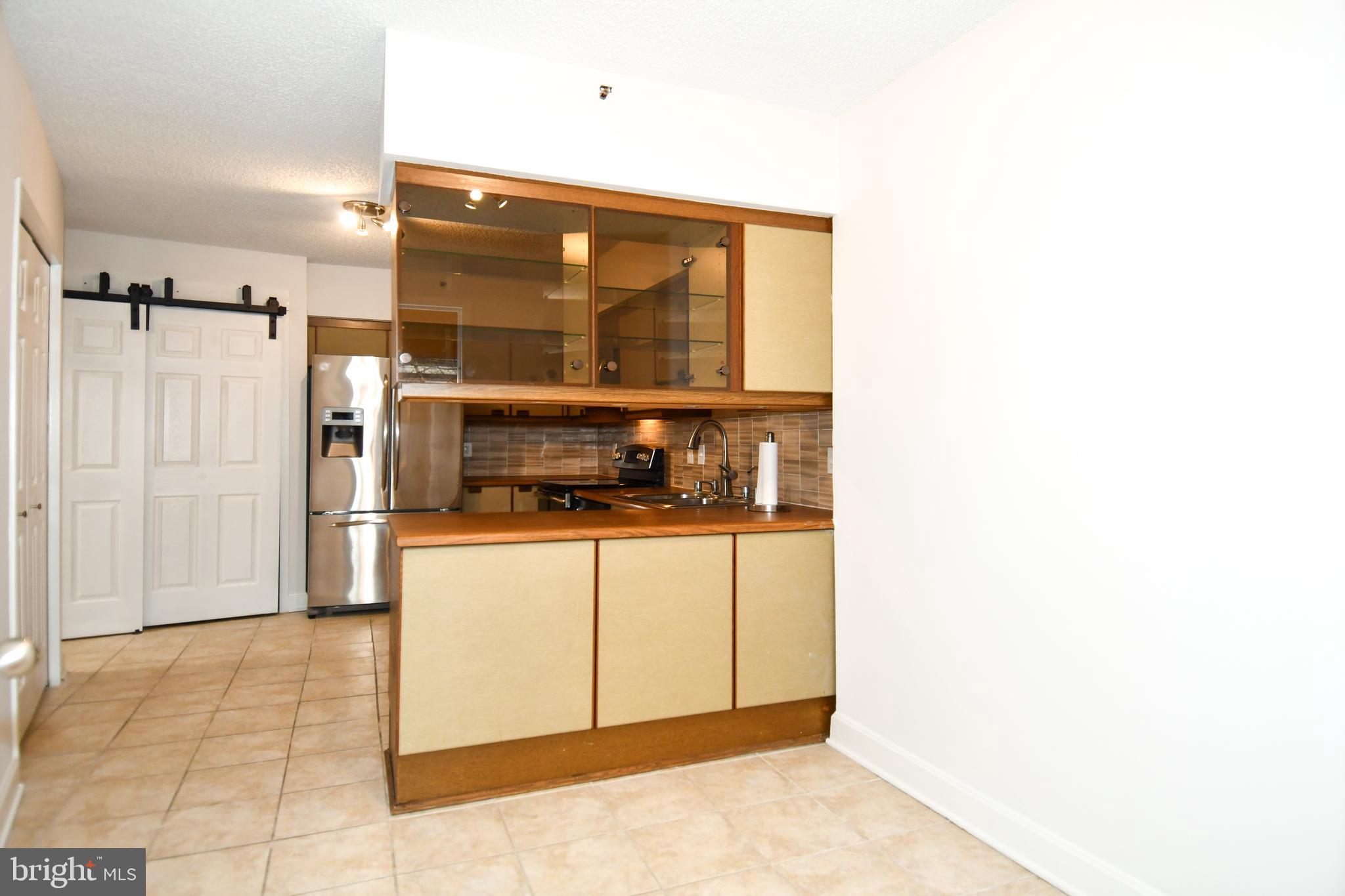 CRYSTAL CITY - Residential