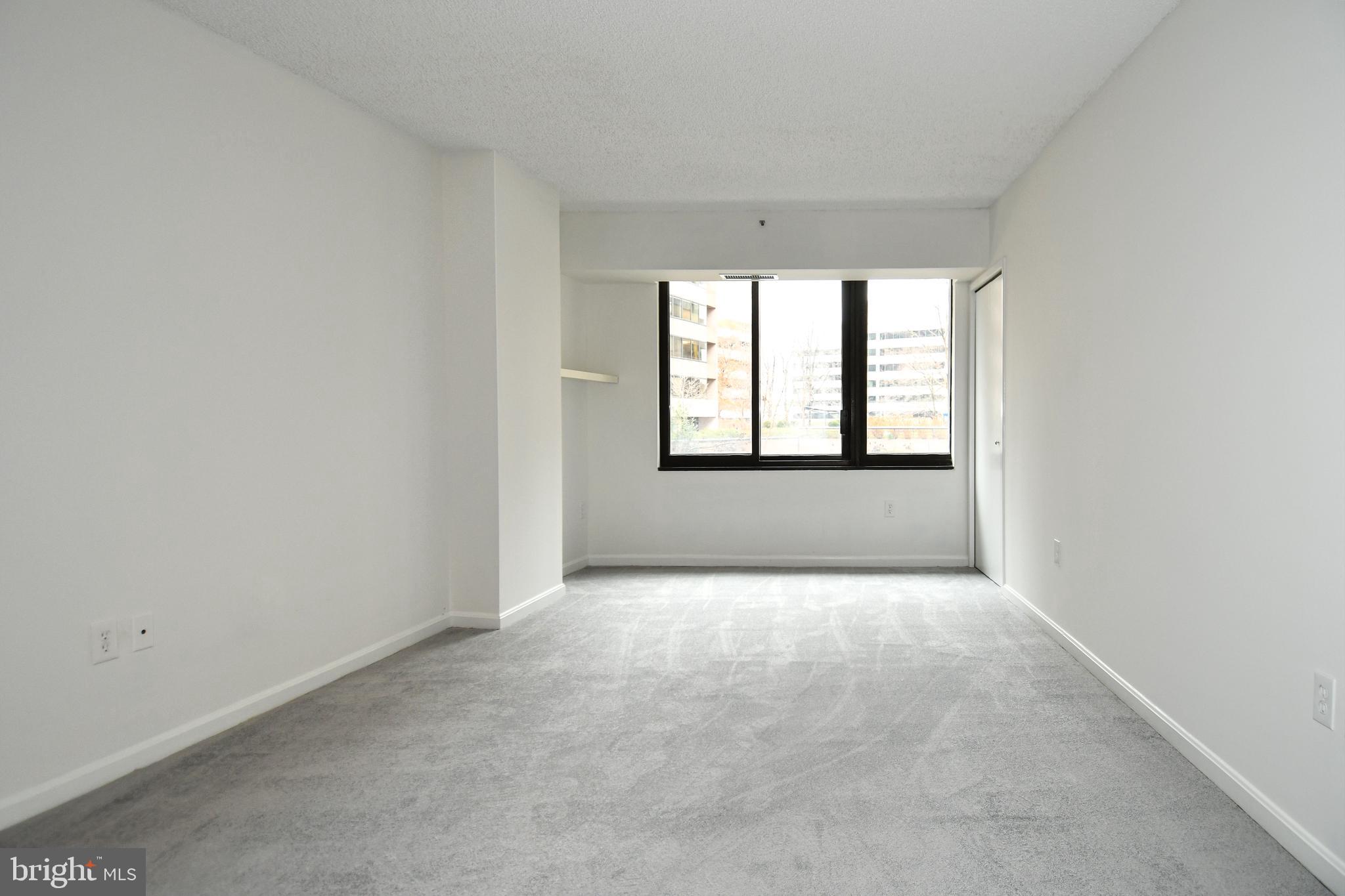 CRYSTAL CITY - Residential