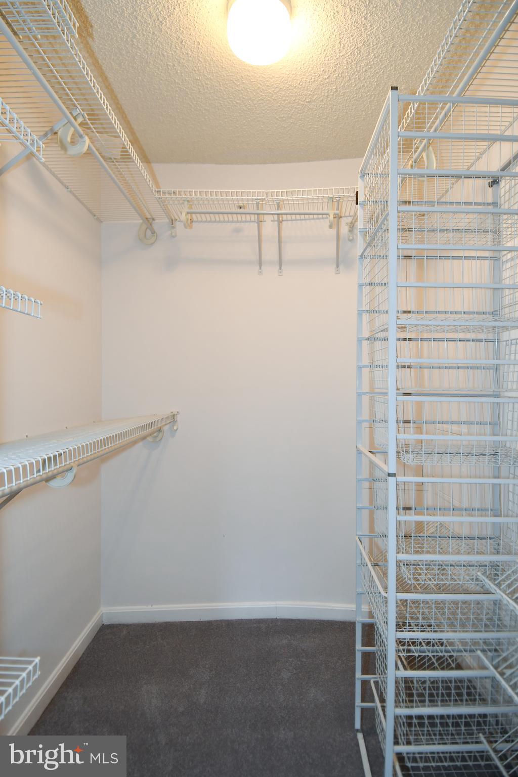 CRYSTAL CITY - Residential