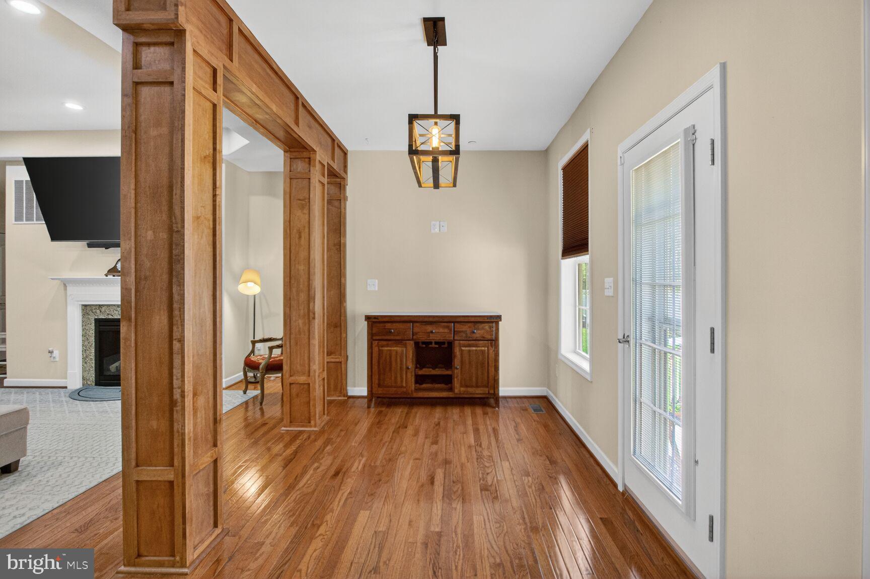 CHESTNUT GROVE - Residential