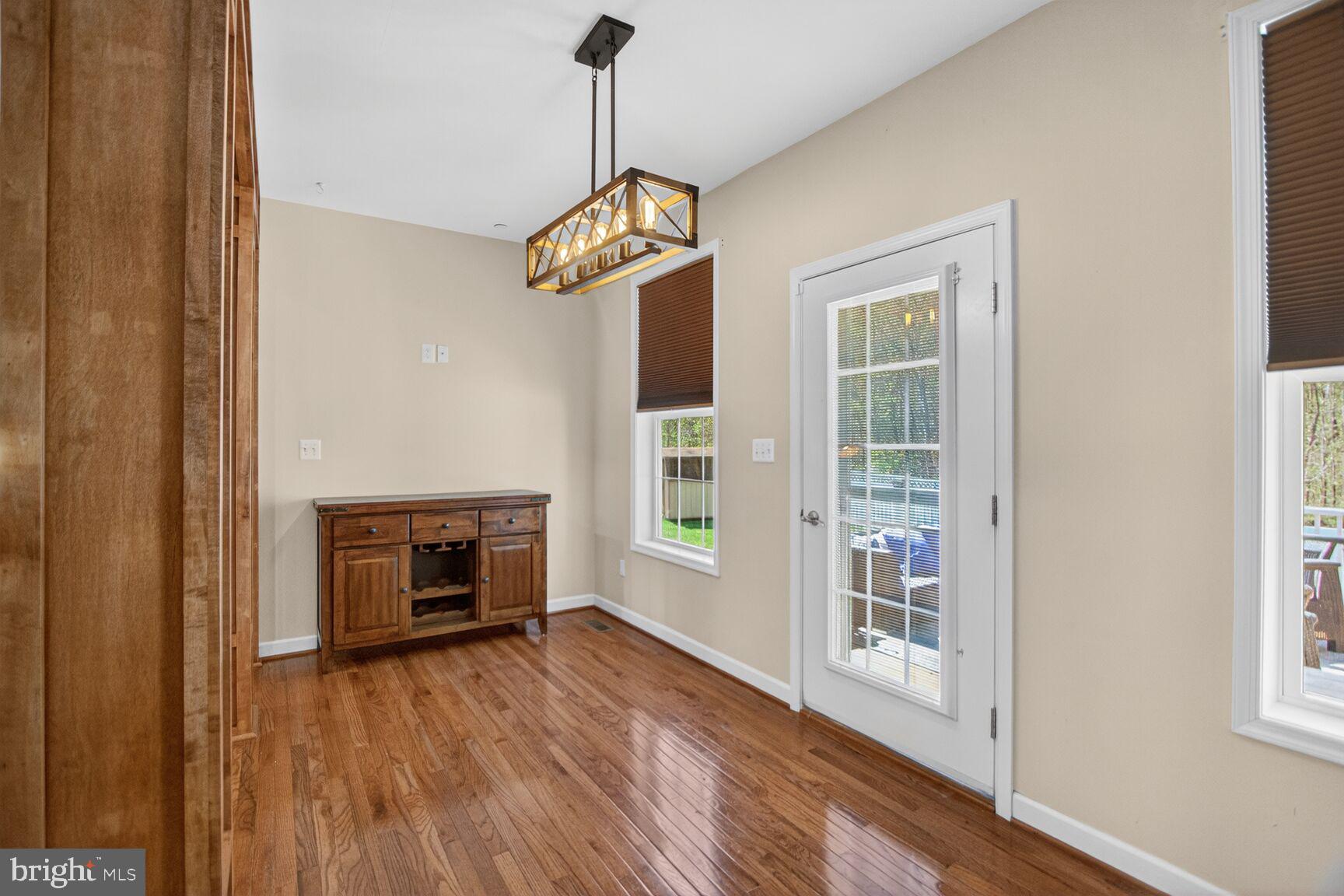 CHESTNUT GROVE - Residential