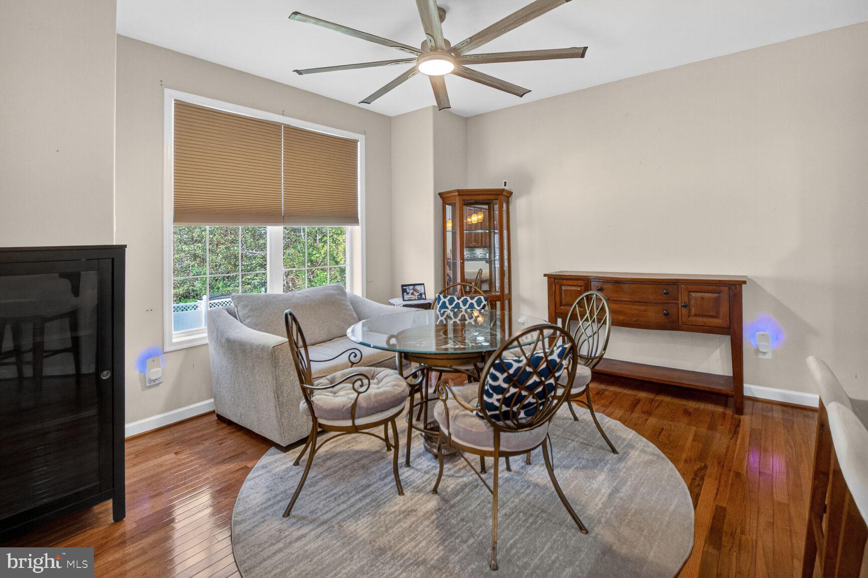 CHESTNUT GROVE - Residential