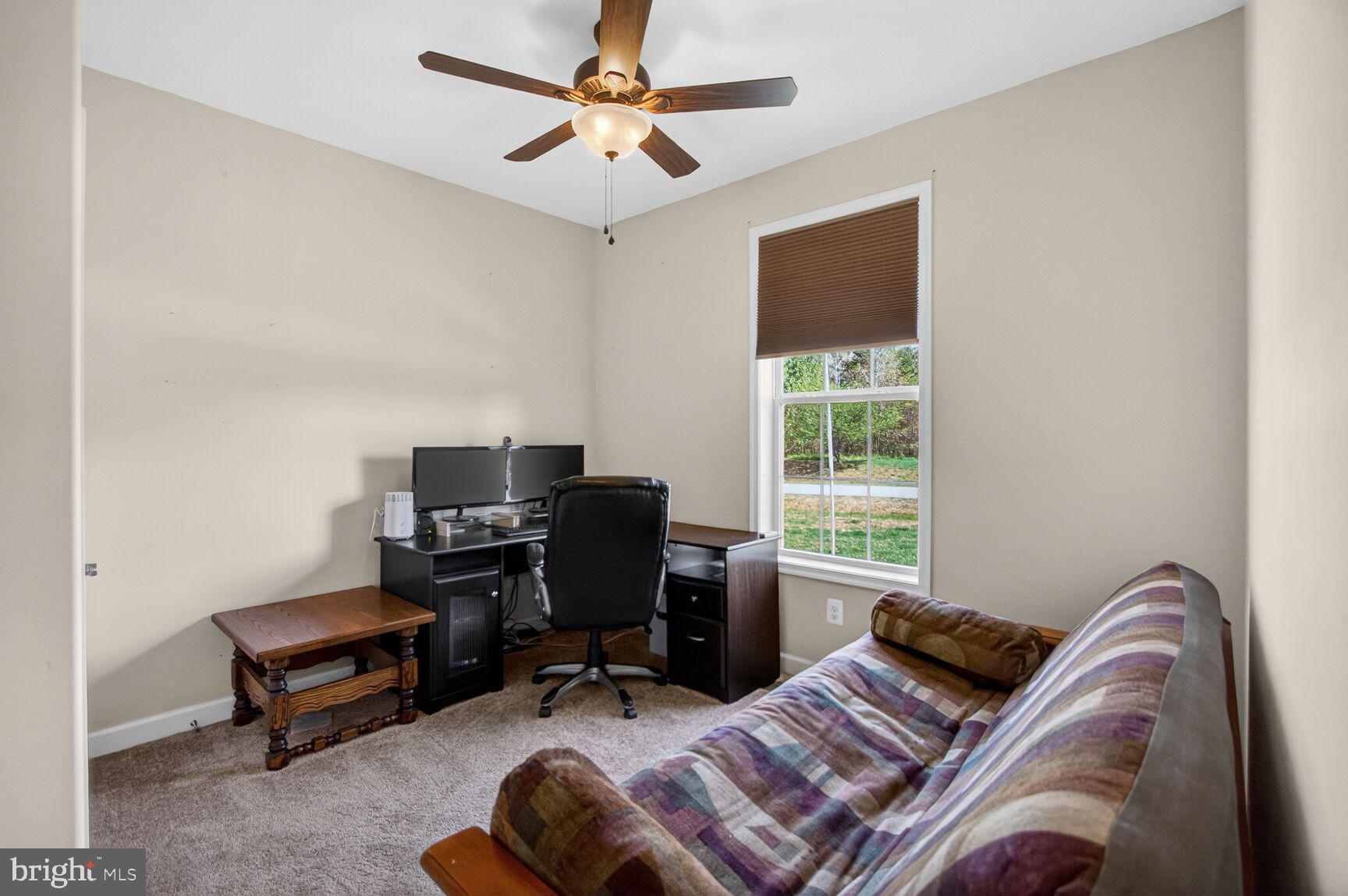 CHESTNUT GROVE - Residential