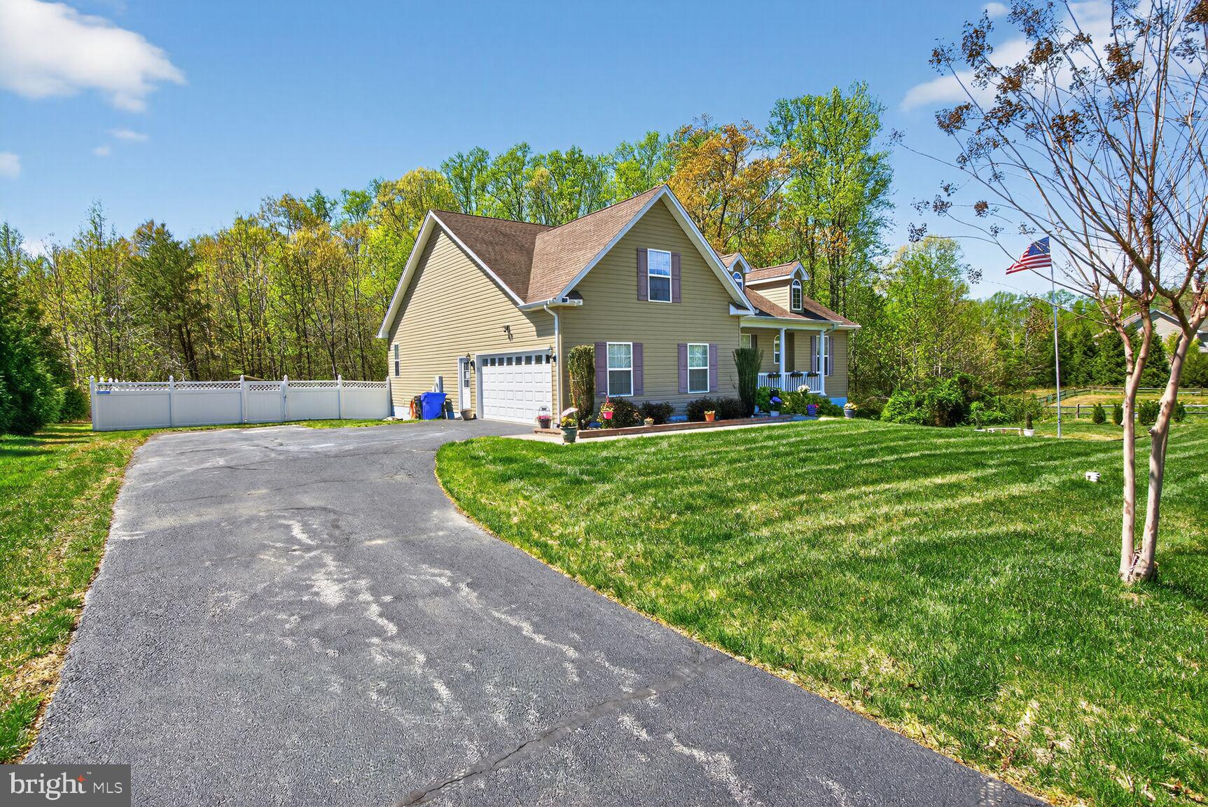 CHESTNUT GROVE - Residential