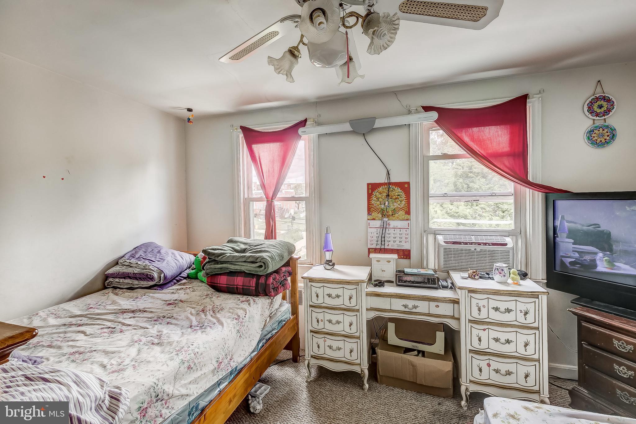 VIOLETVILLE - Residential