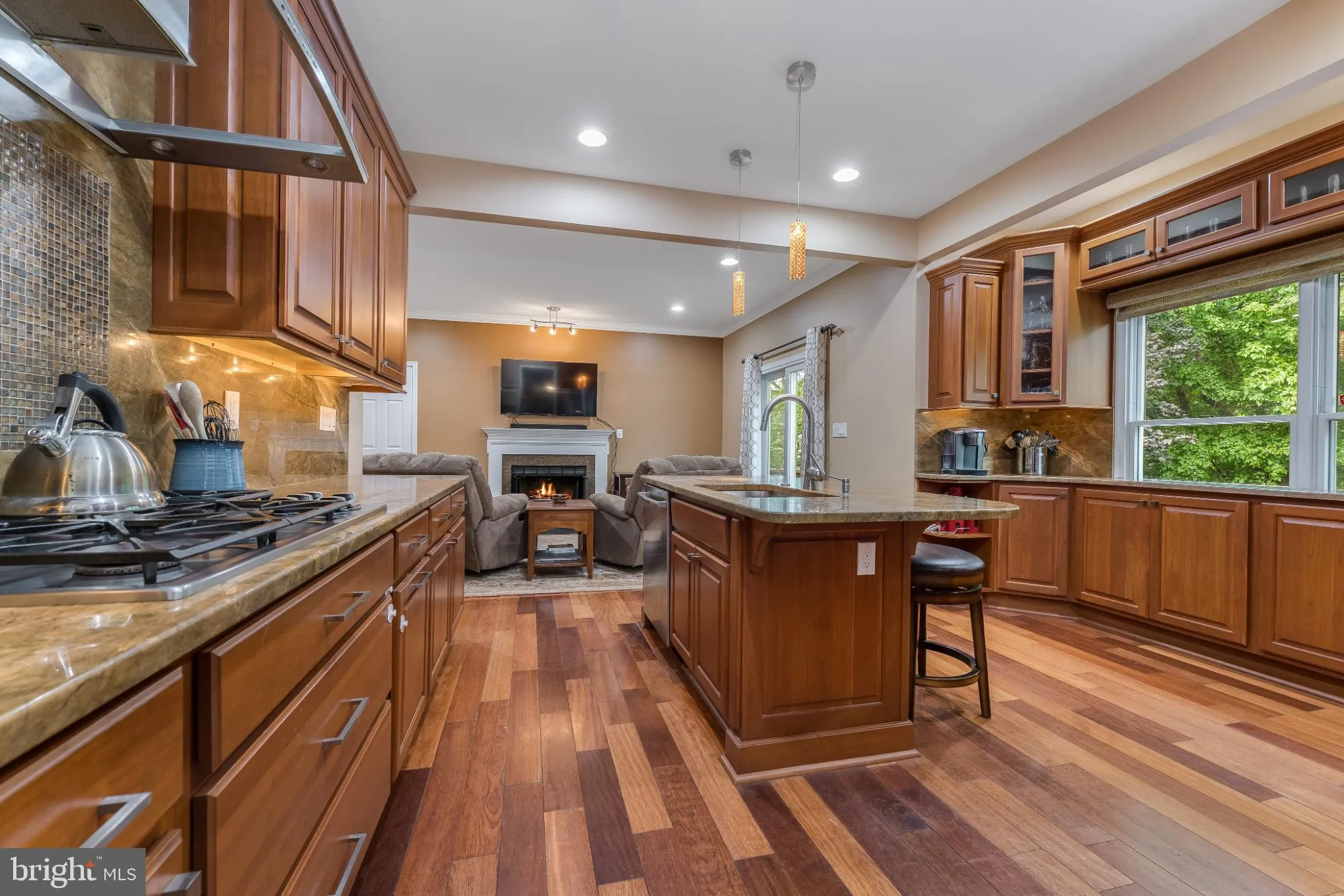 Princeton, New Jersey 08540, United States, 3 Bedrooms Bedrooms, ,3 BathroomsBathrooms,Residential,Contingent,197120