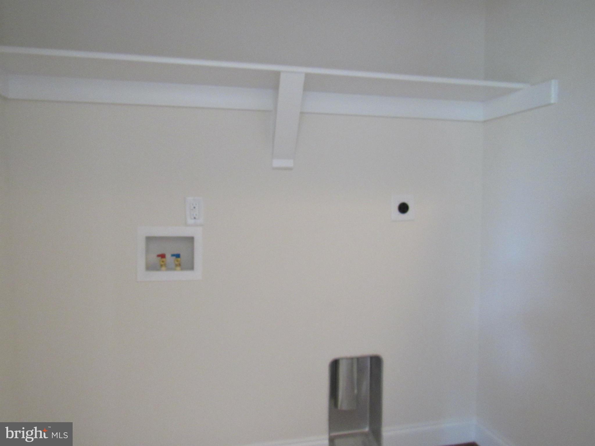 CREEKSIDE AT OSPREY LANDING - Residential