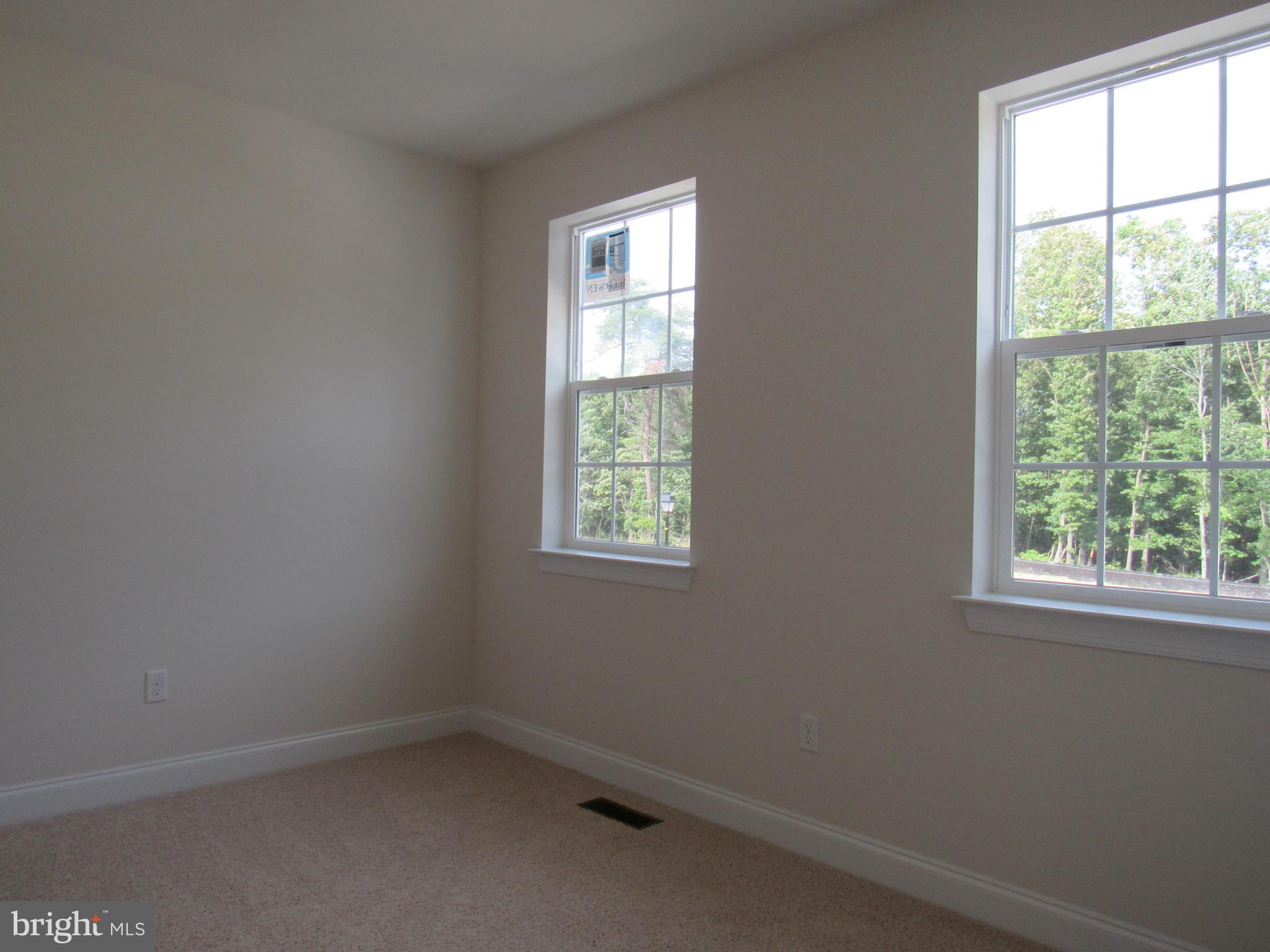 CREEKSIDE AT OSPREY LANDING - Residential