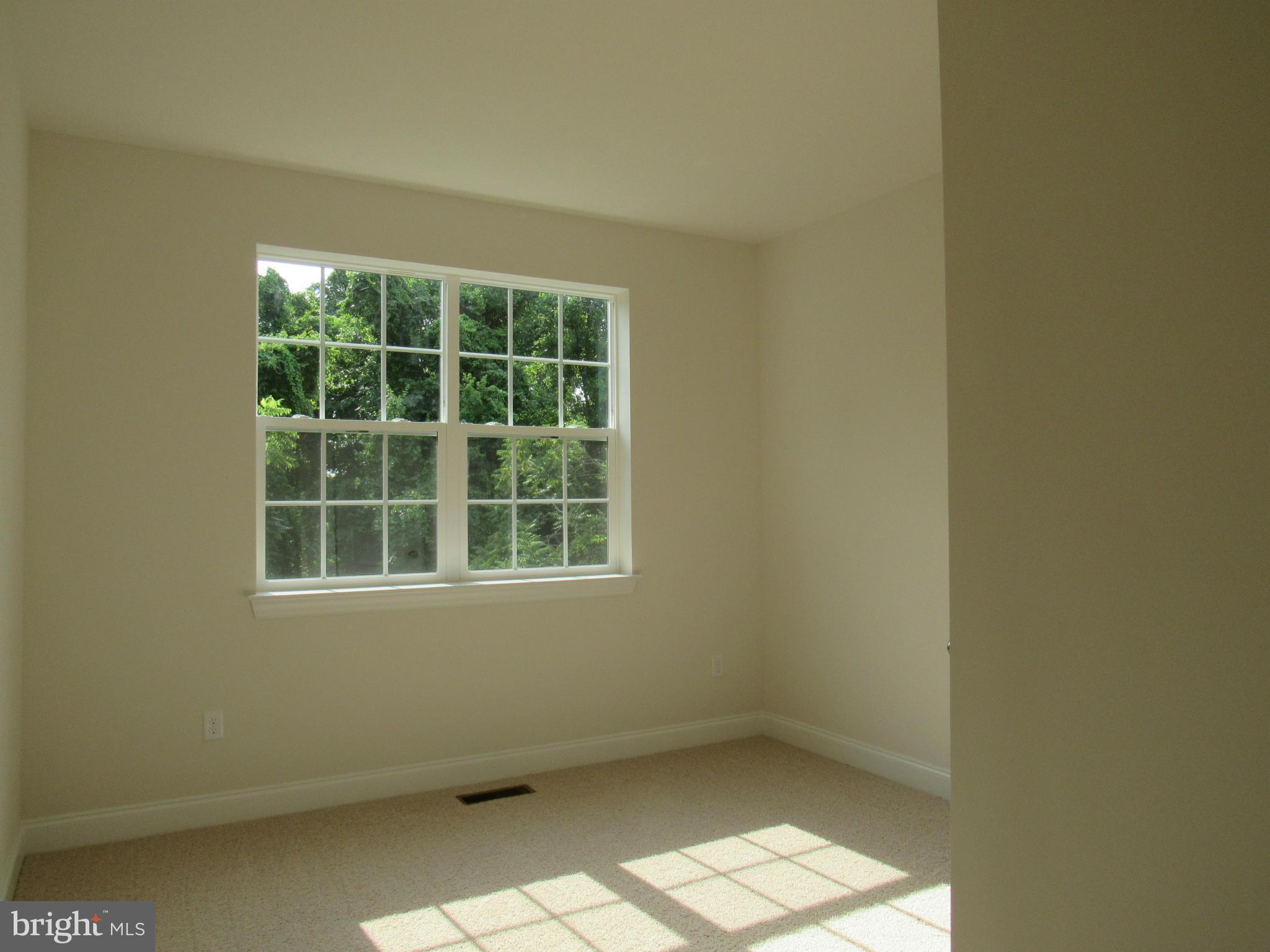 CREEKSIDE AT OSPREY LANDING - Residential