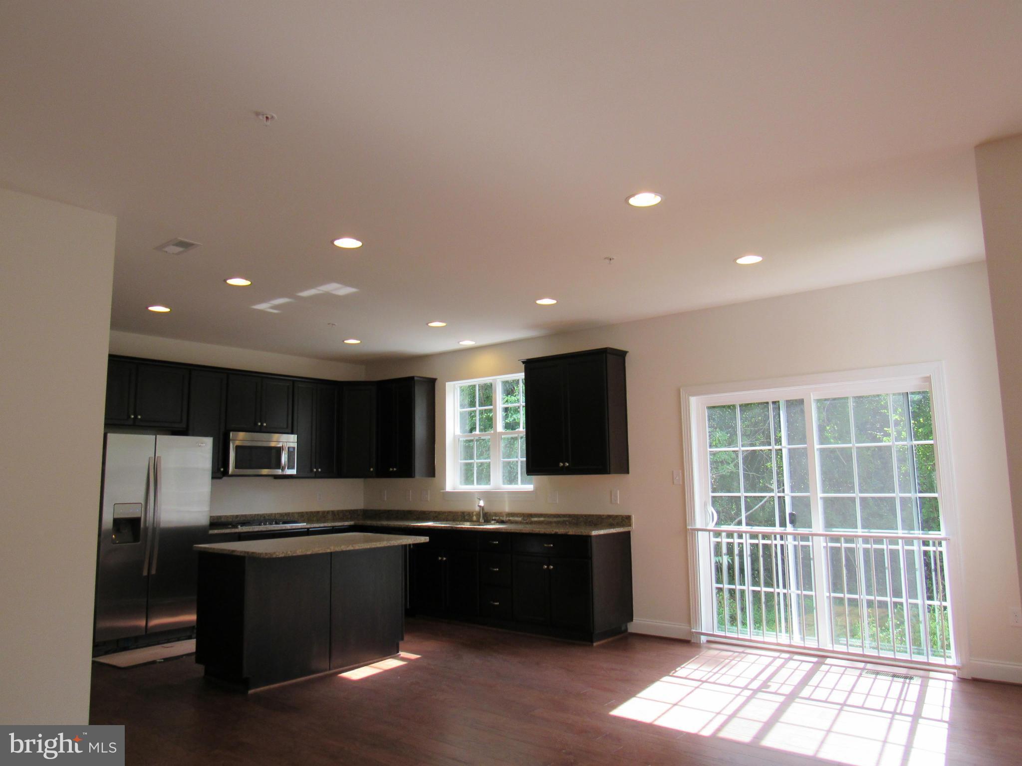 CREEKSIDE AT OSPREY LANDING - Residential