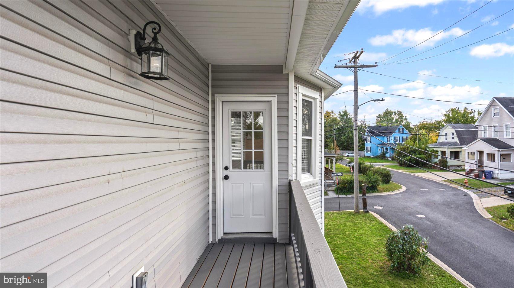 FRANKFORD - Residential