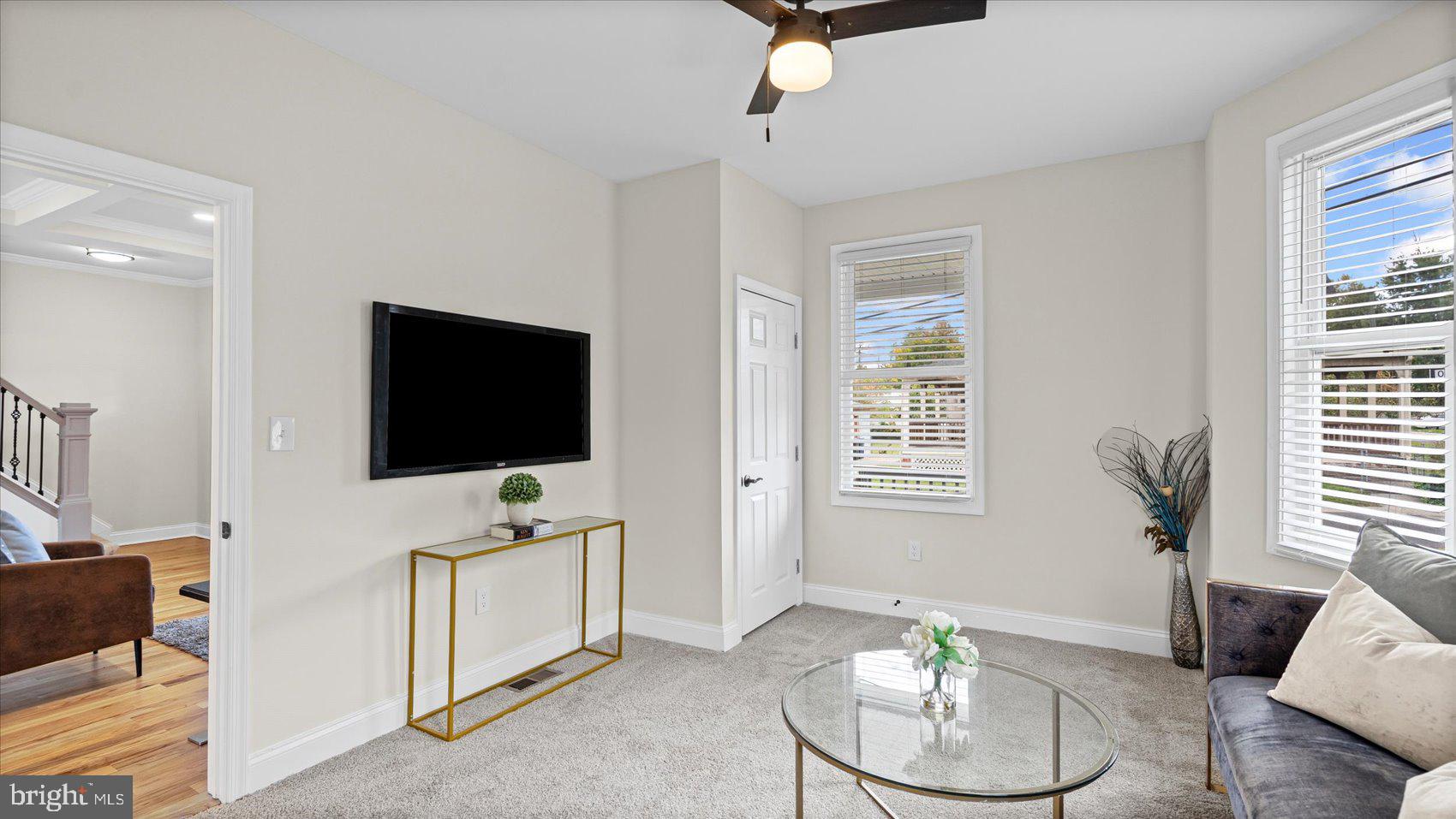 FRANKFORD - Residential