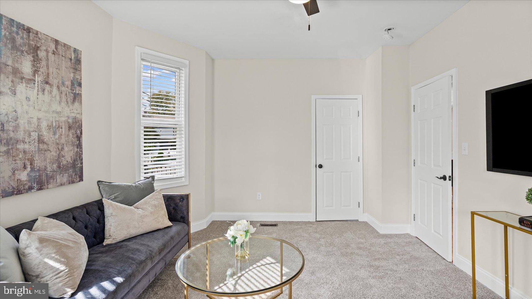 FRANKFORD - Residential