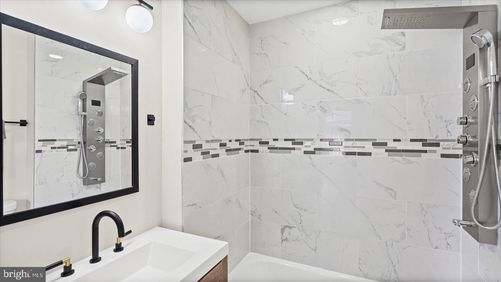 FRANKFORD - Residential