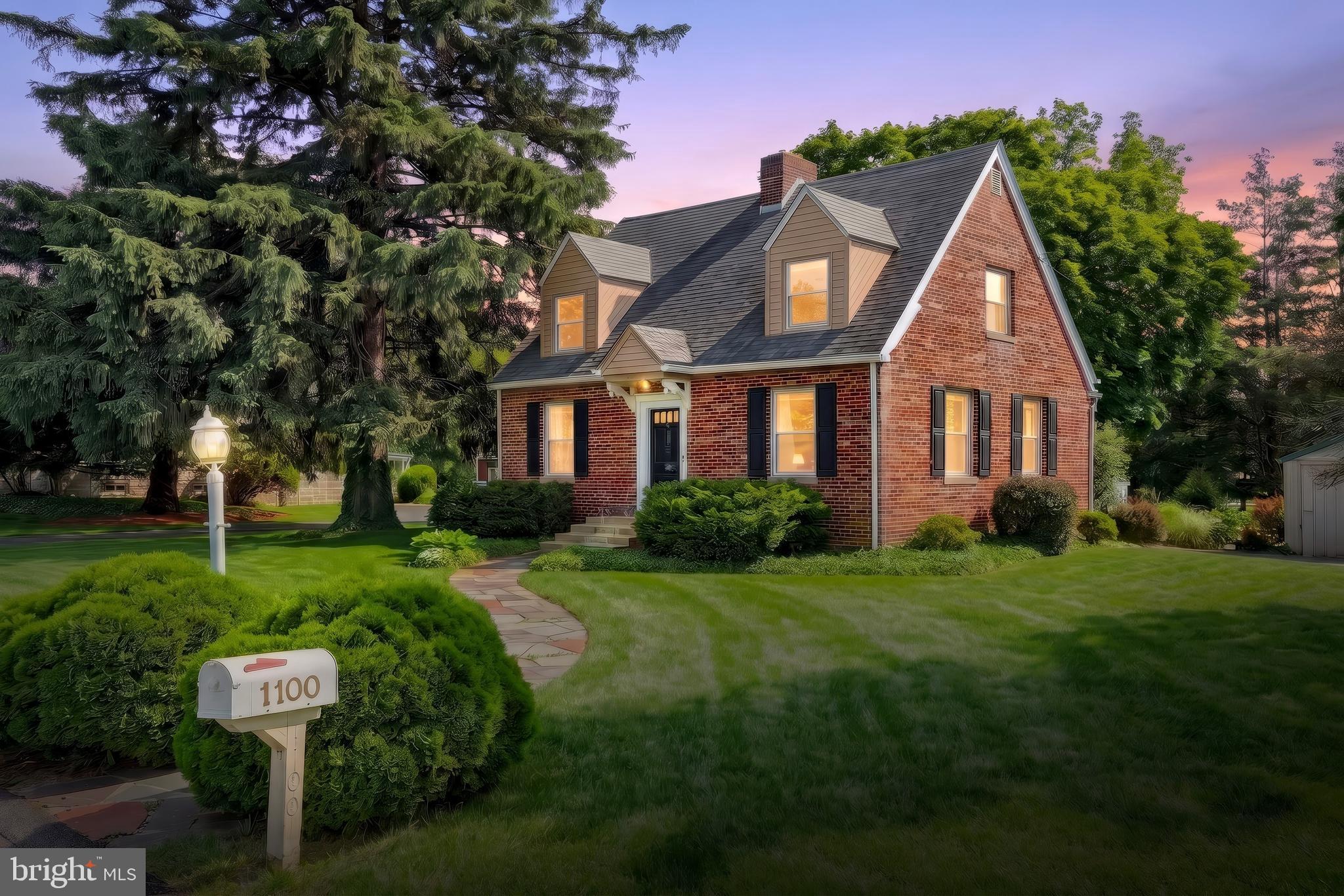 1100 GRANDVIEW ROAD