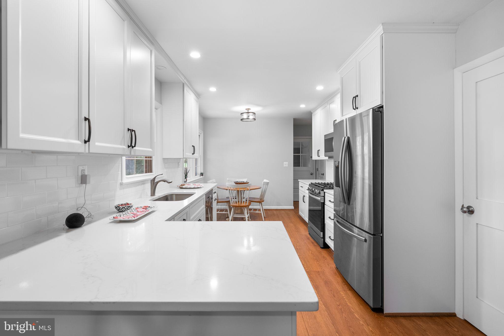 LAYTONSVILLE OUTSIDE - Farm