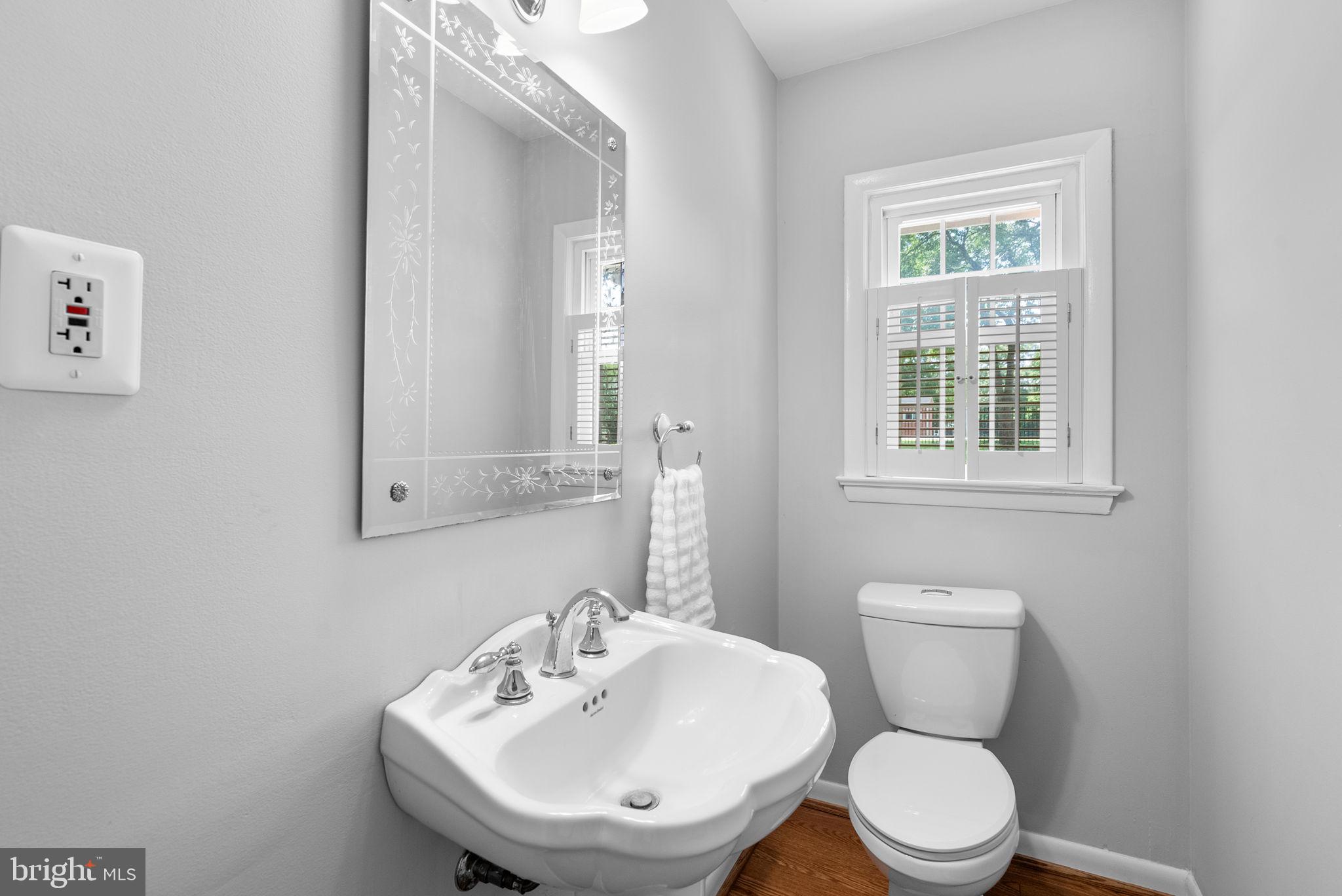 LAYTONSVILLE OUTSIDE - Farm