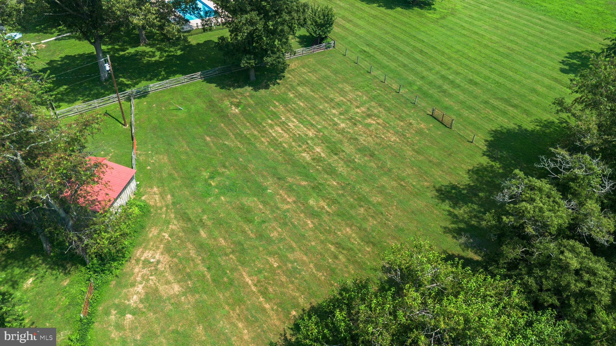 LAYTONSVILLE OUTSIDE - Farm