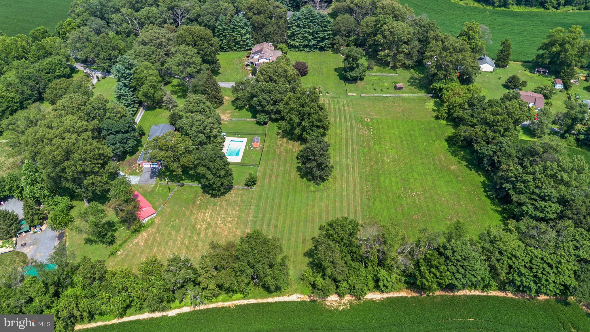 LAYTONSVILLE OUTSIDE - Farm