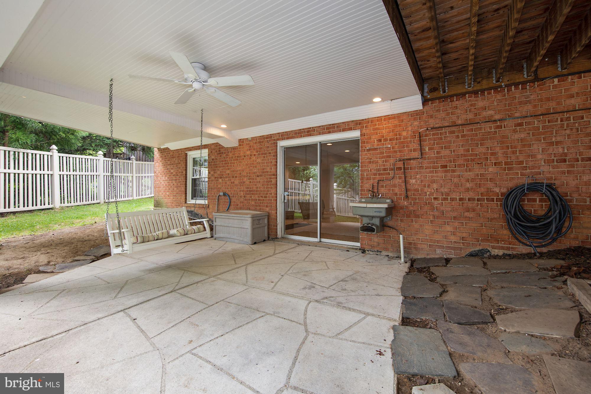 PINEHURST VILLAGE - Residential Lease