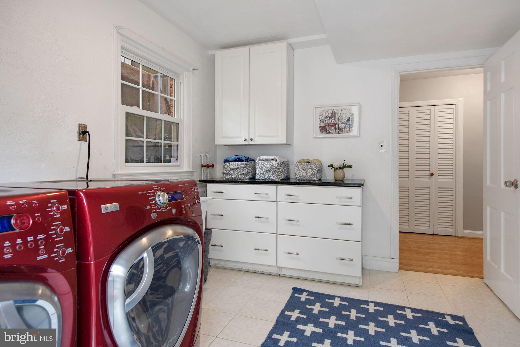 PINEHURST VILLAGE - Residential Lease