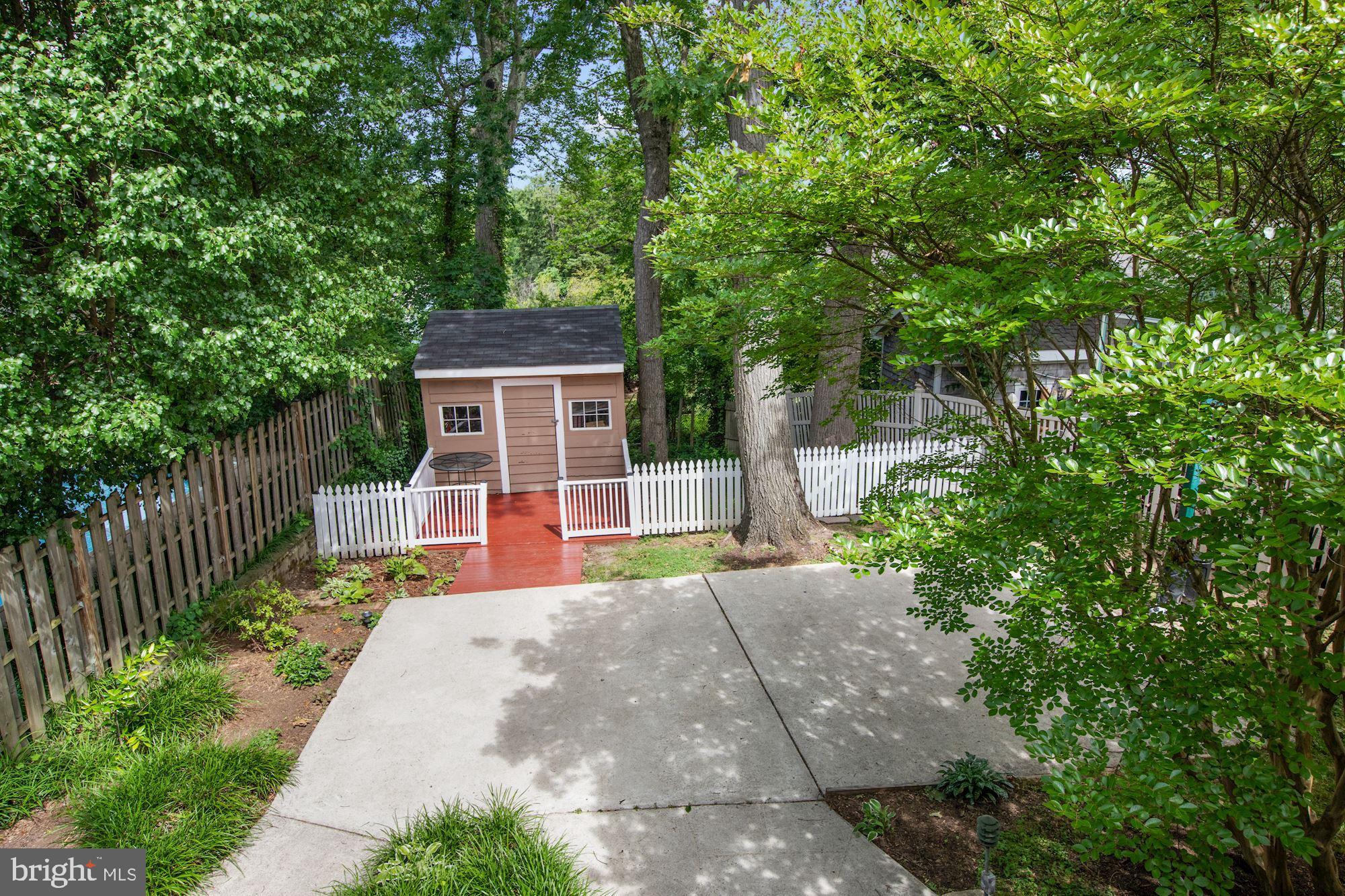 PINEHURST VILLAGE - Residential Lease