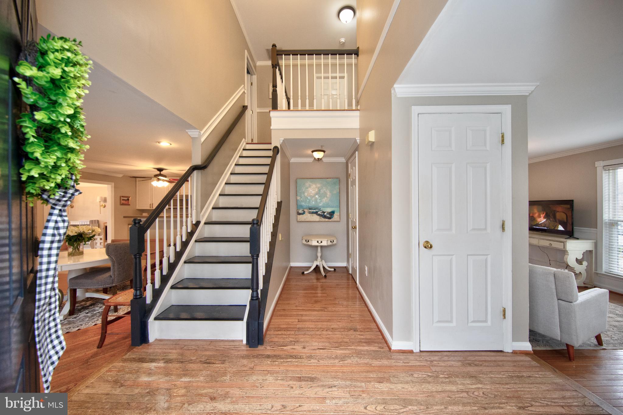 714 SHALLOW RIDGE COURT