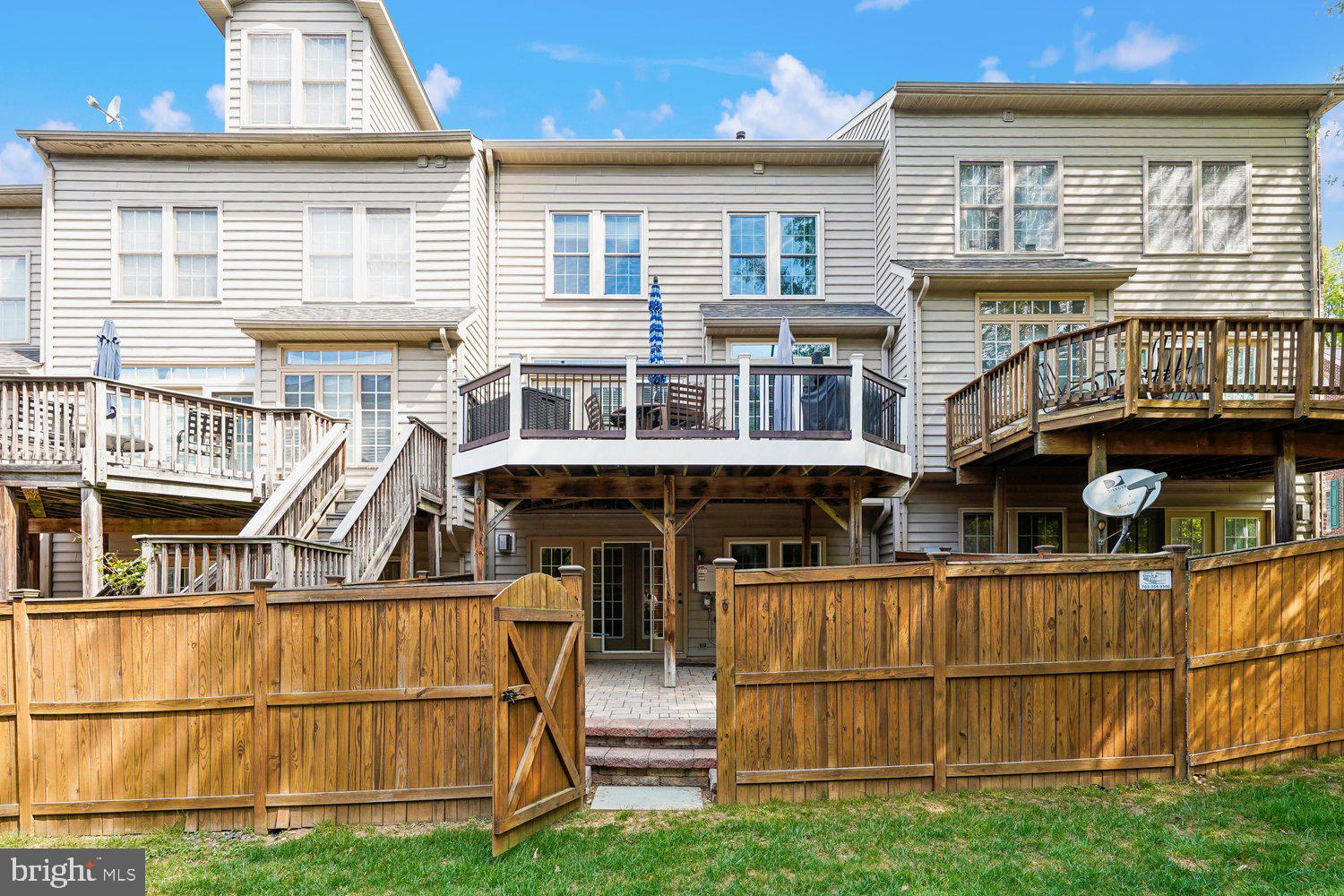 STONE CREEK CROSSING - Residential