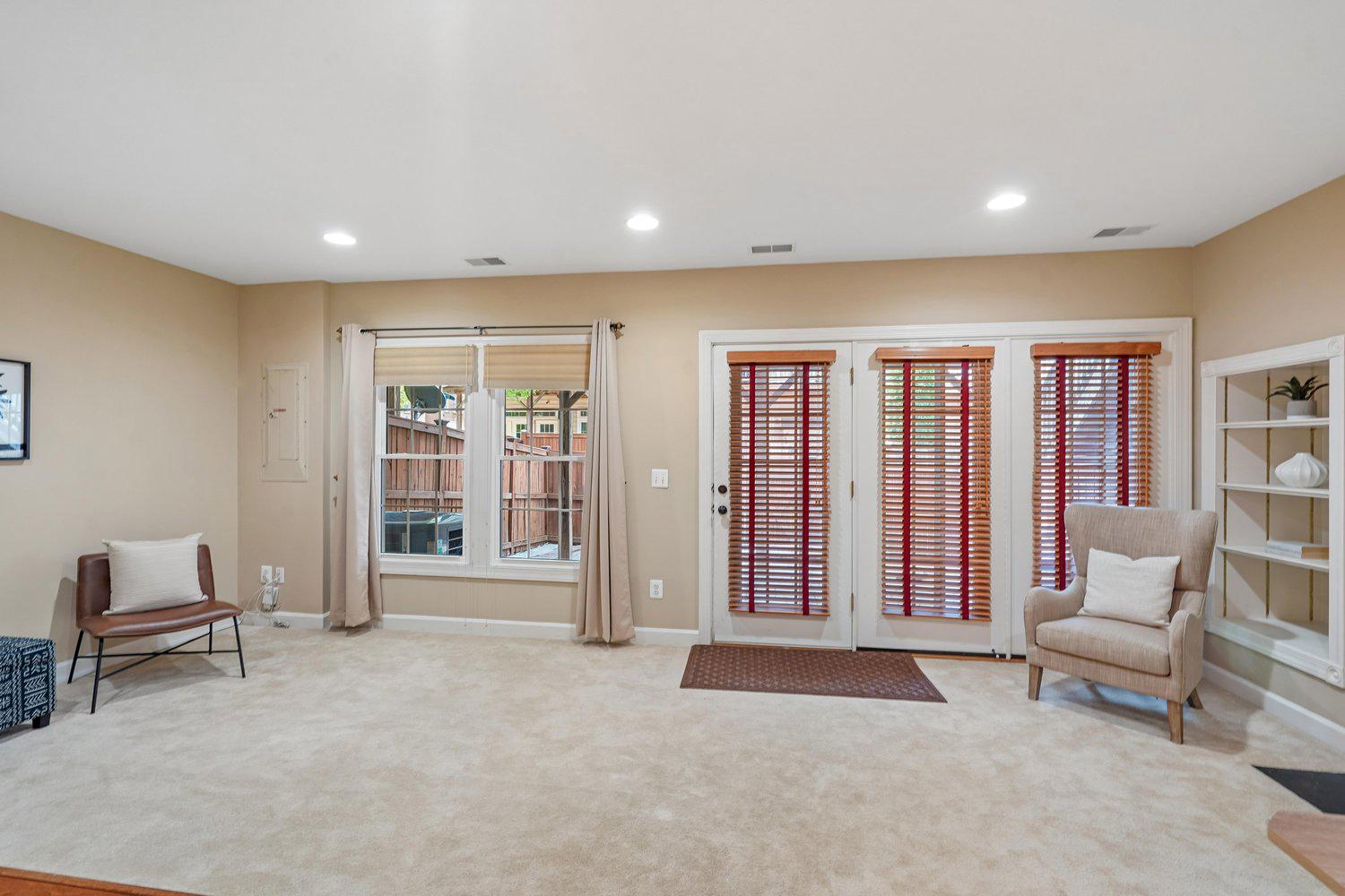 STONE CREEK CROSSING - Residential