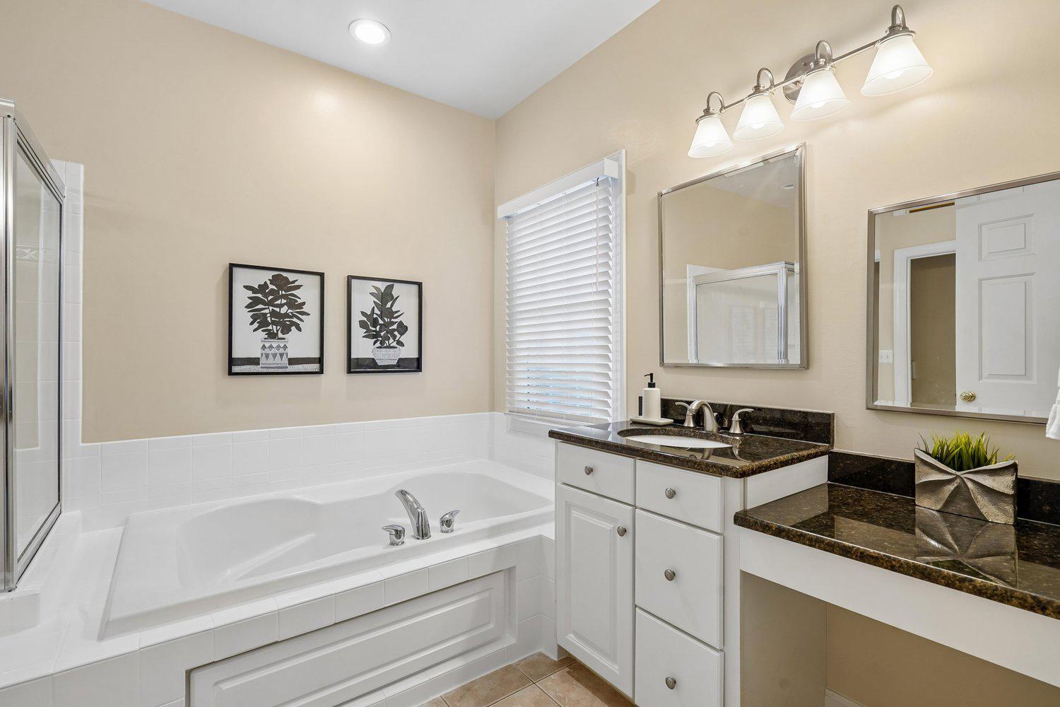 STONE CREEK CROSSING - Residential